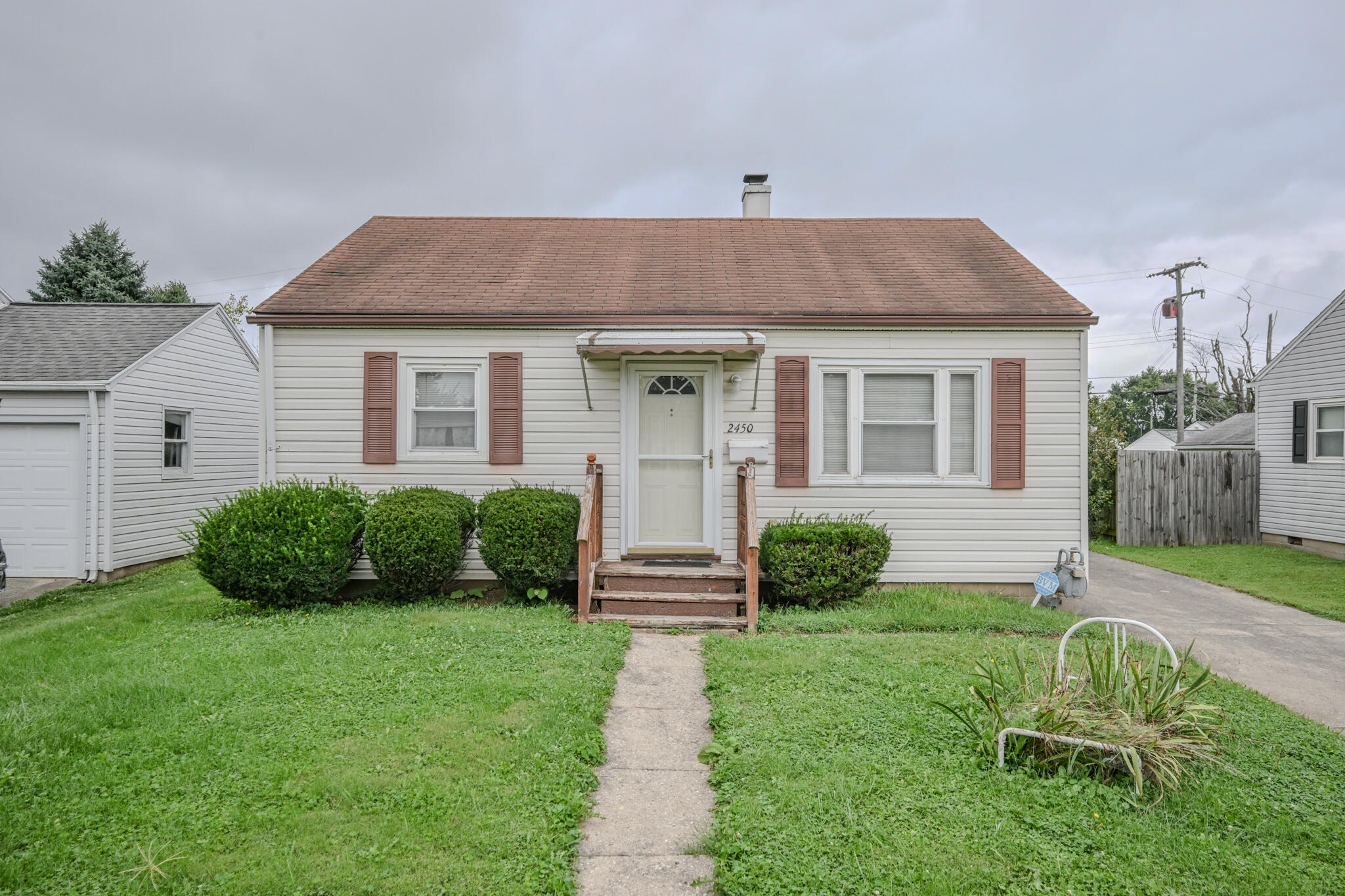 2450 Mayfair, Springfield, Ohio 45505