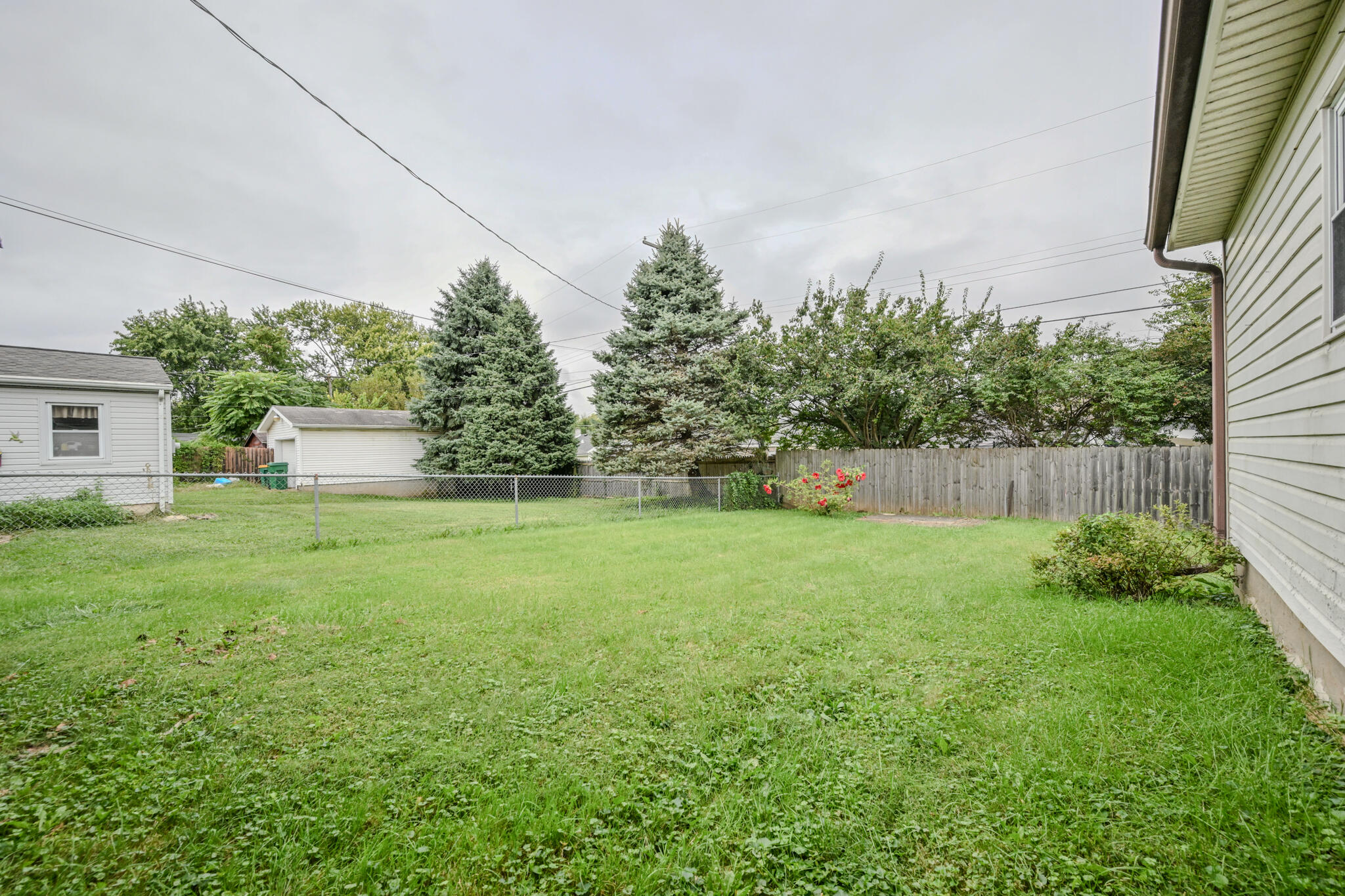 2450 Mayfair, Springfield, Ohio 45505