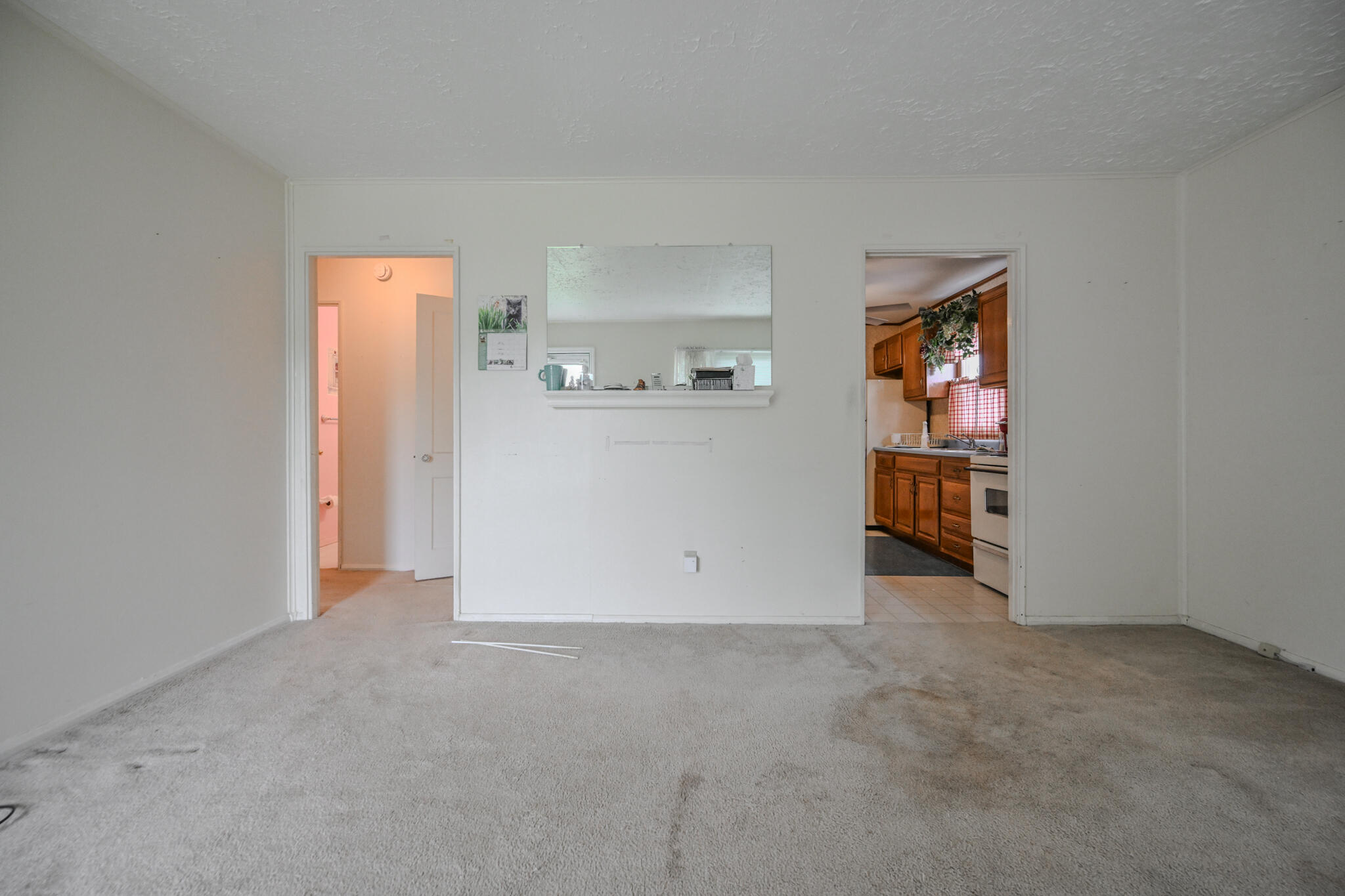 2450 Mayfair, Springfield, Ohio 45505