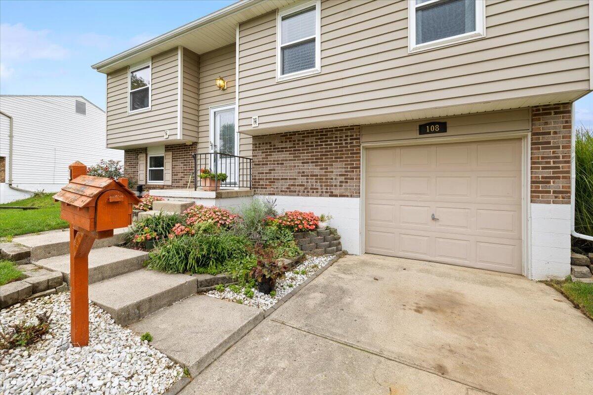 108 Wickham Farm, Englewood, Ohio 45322