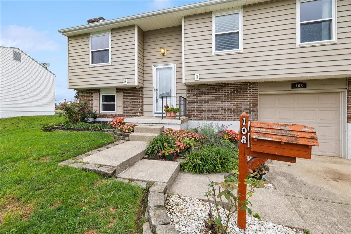 108 Wickham Farm, Englewood, Ohio 45322
