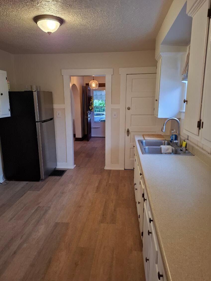21 Douglas, Springfield, Ohio 45503