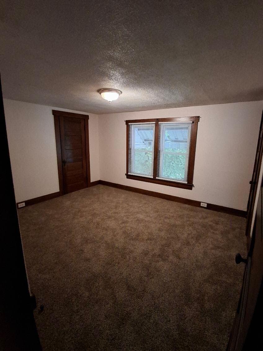21 Douglas, Springfield, Ohio 45503