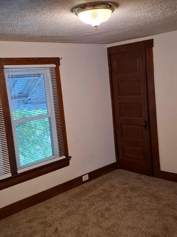 21 Douglas, Springfield, Ohio 45503