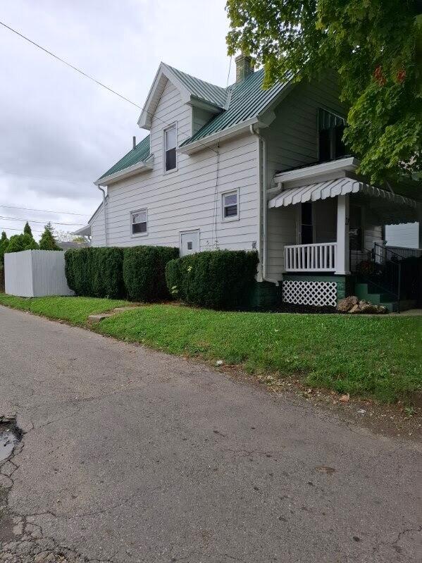 21 Douglas, Springfield, Ohio 45503