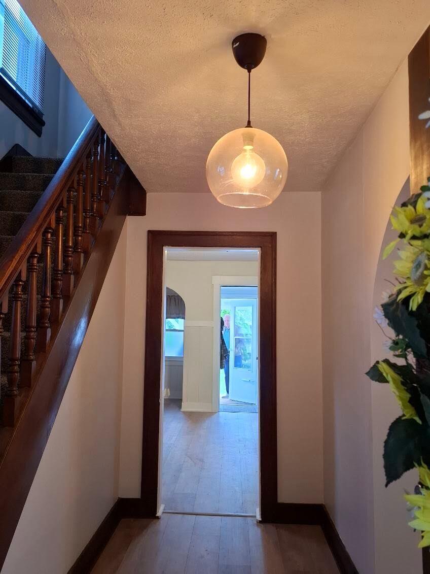 21 Douglas, Springfield, Ohio 45503