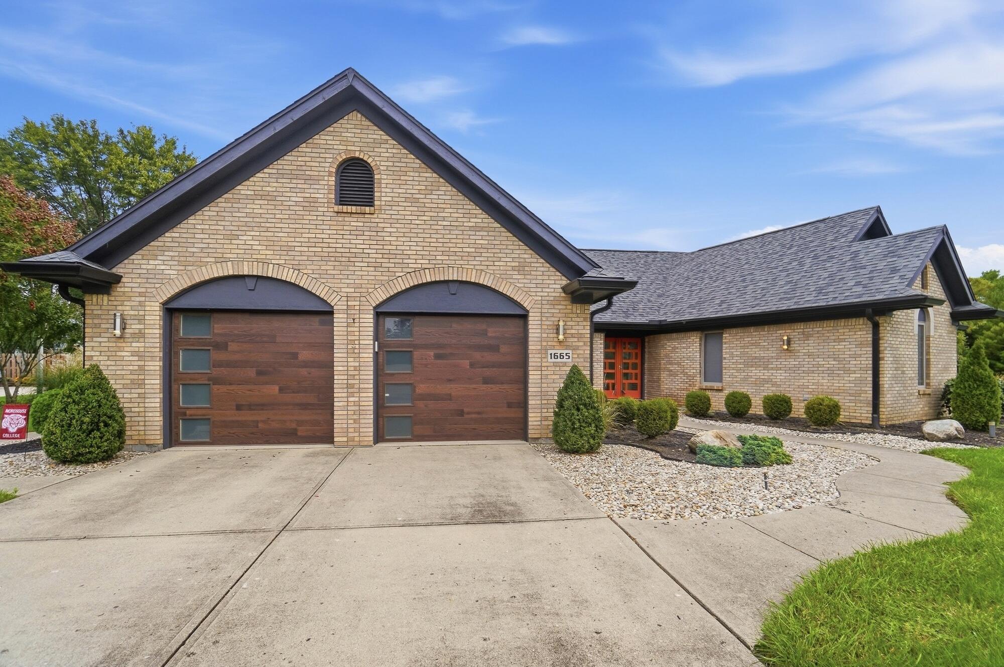 1665 Haley, Dayton, Ohio 45458