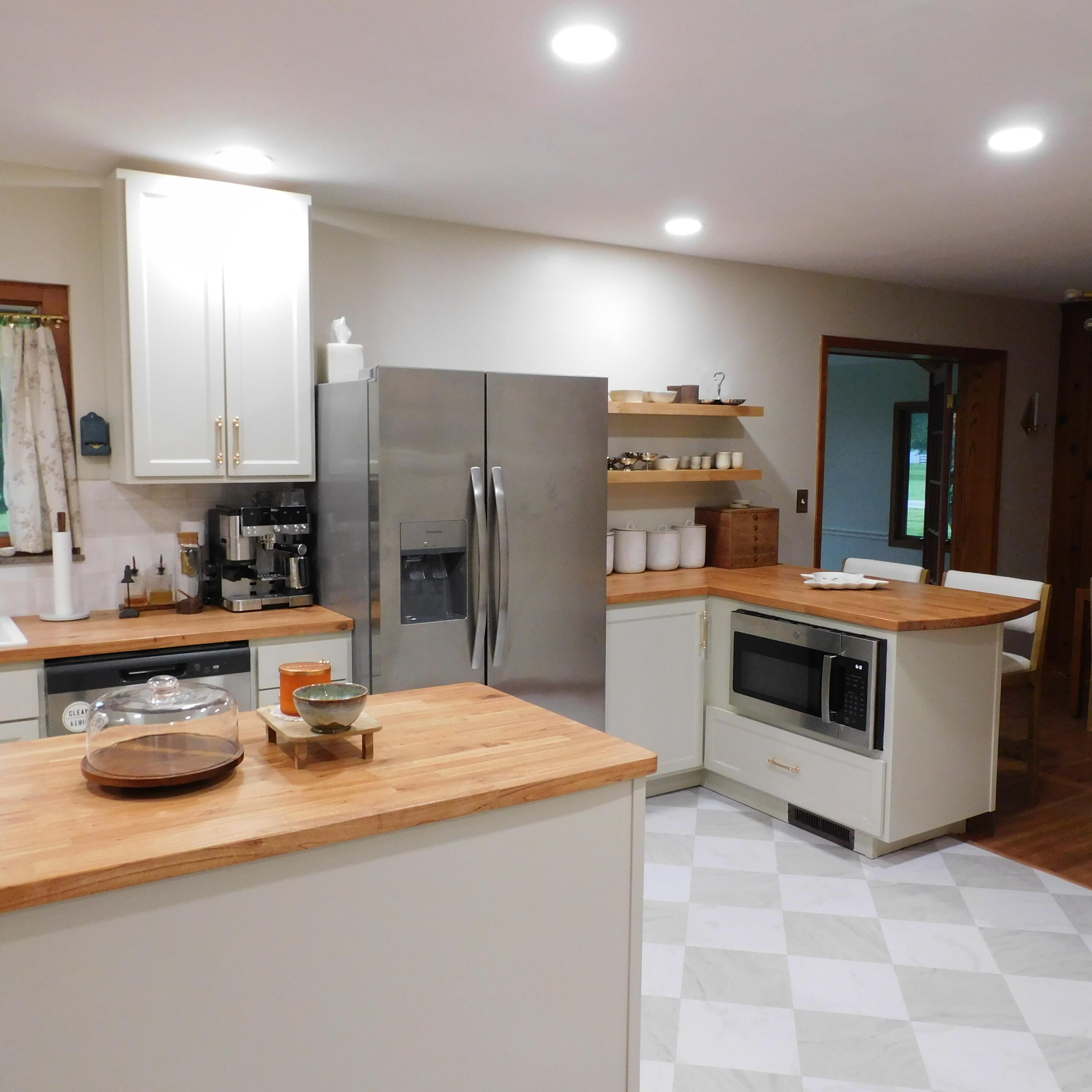 1390 Michaels, Tipp City, Ohio 45371