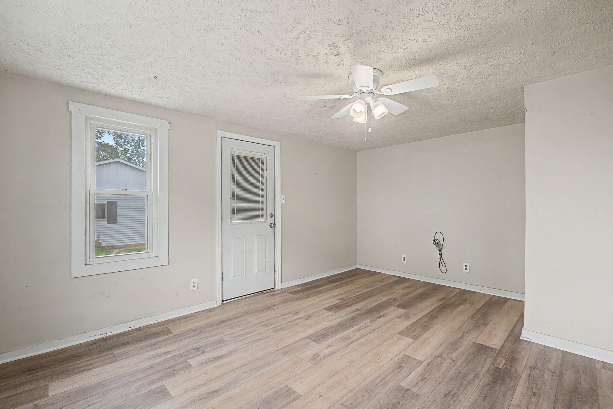 2022 Woodside, Springfield, Ohio 45503