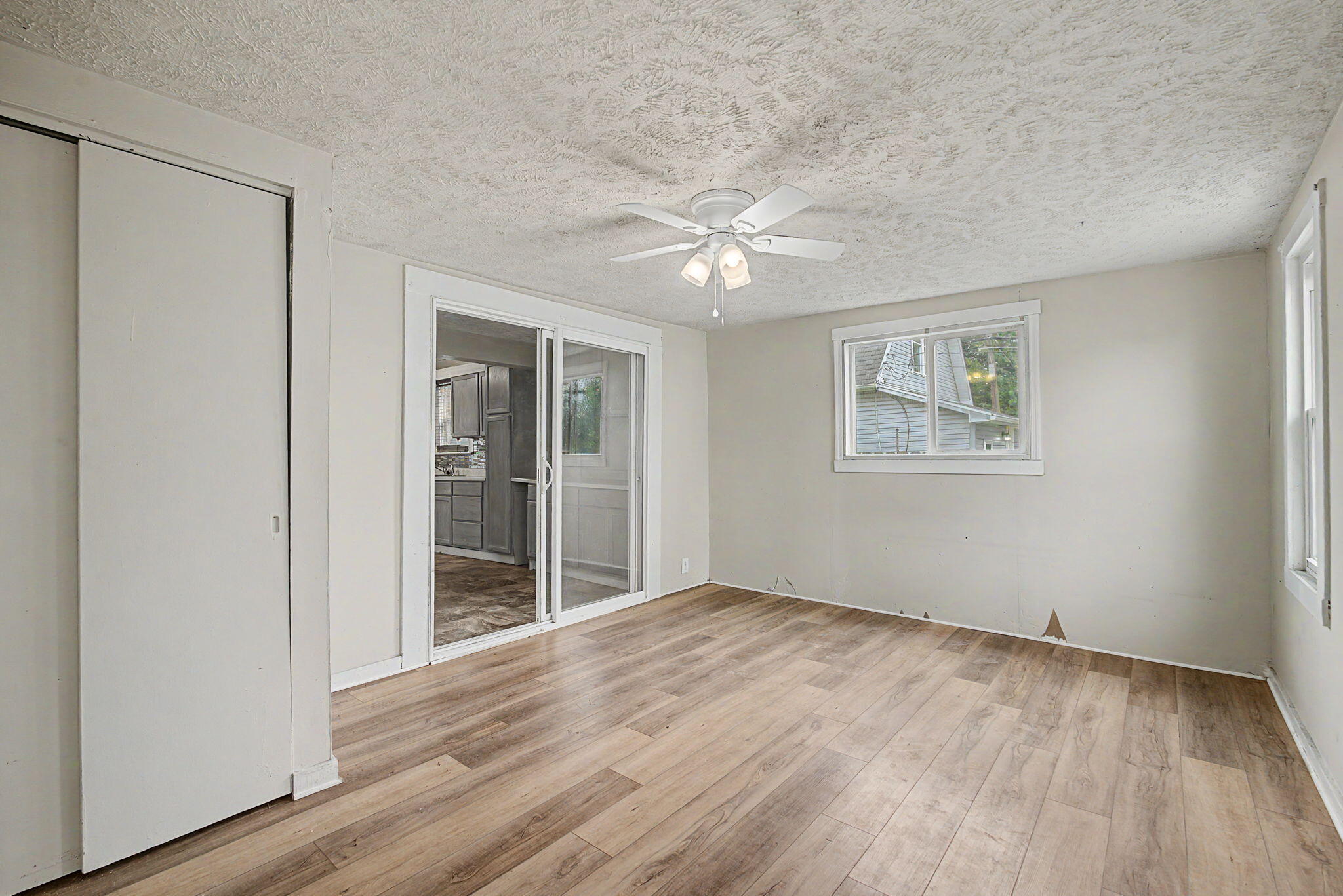 2022 Woodside, Springfield, Ohio 45503