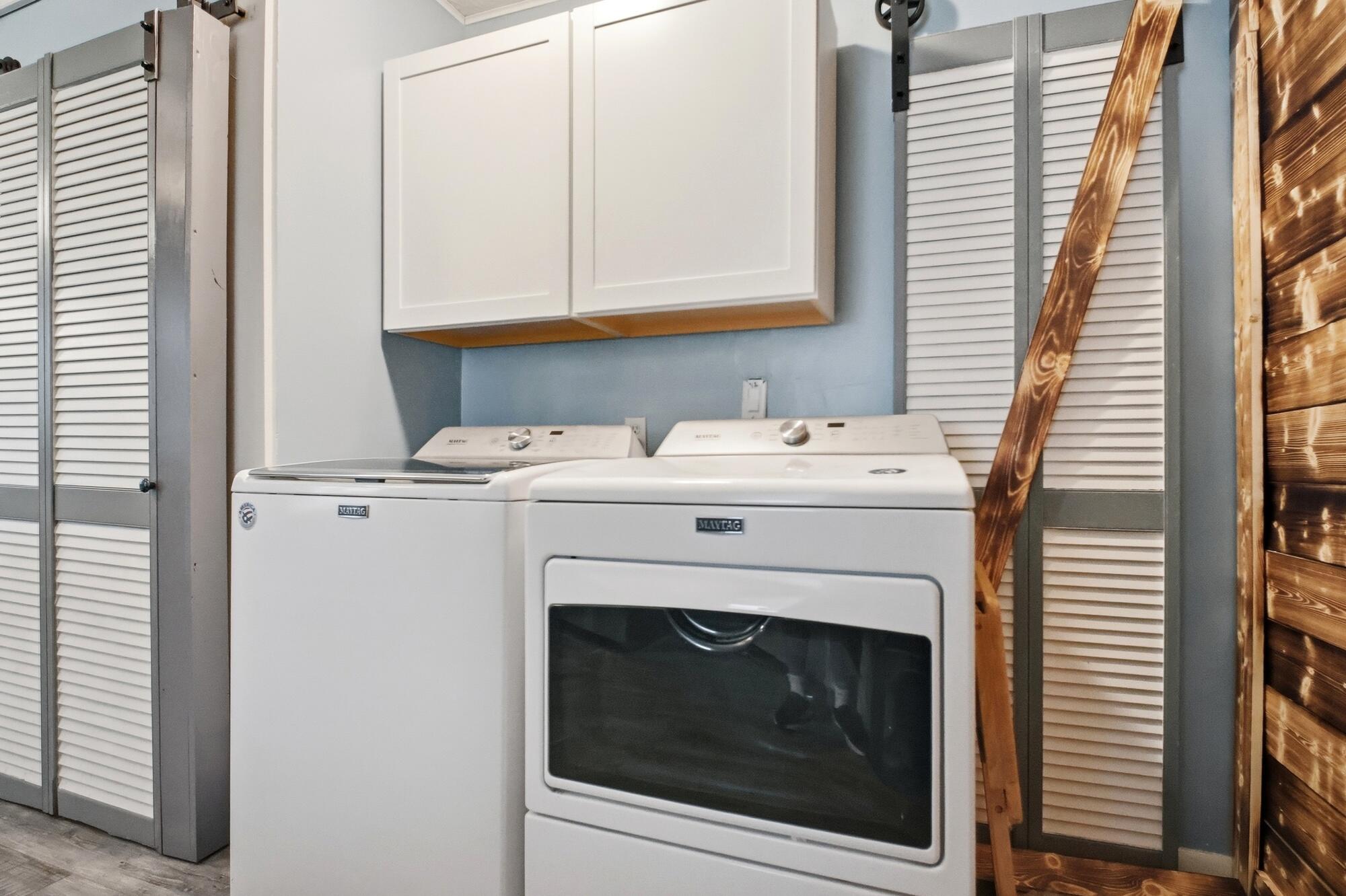 2666 Elmore, Springfield, Ohio 45505