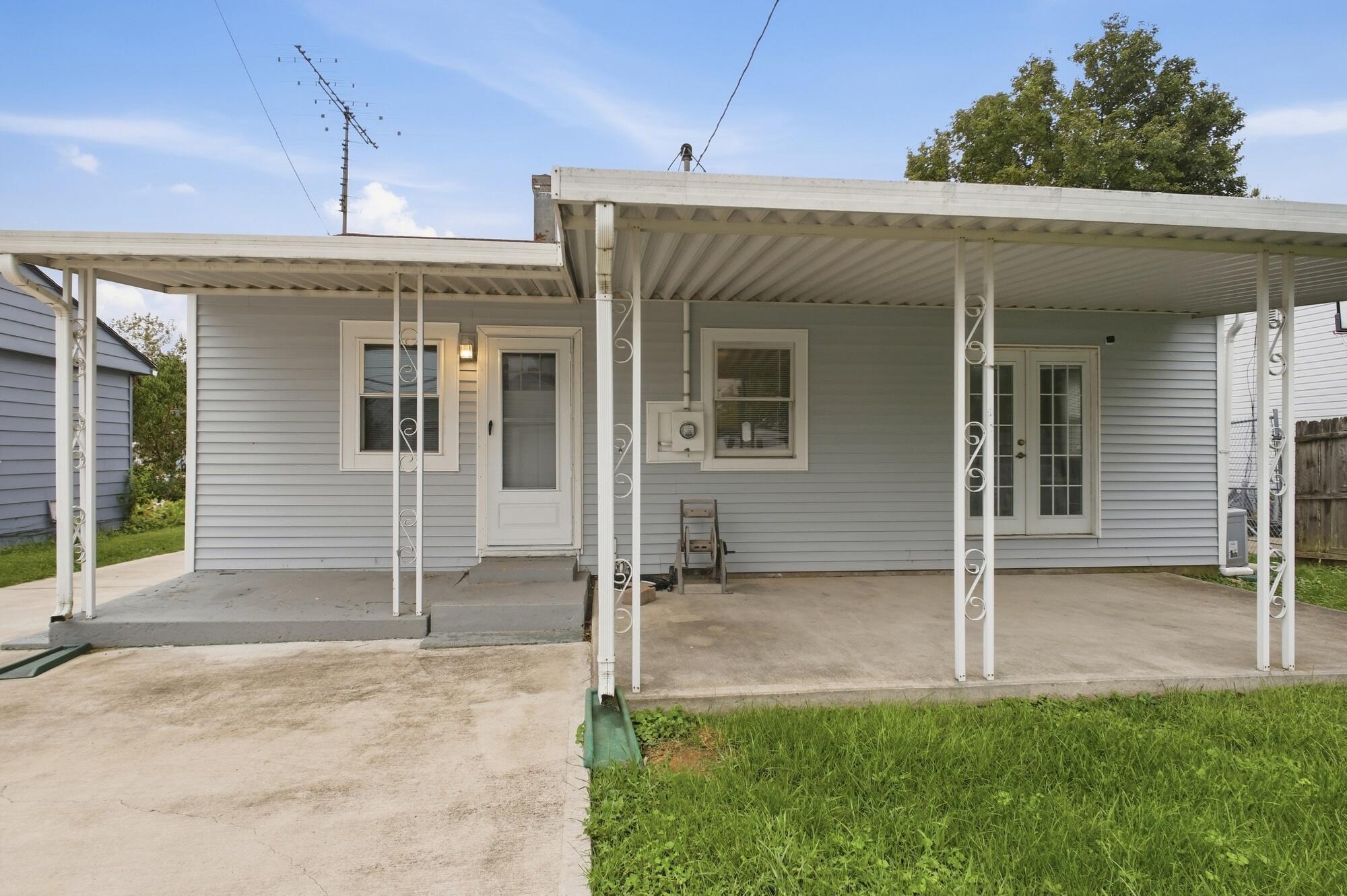 2666 Elmore, Springfield, Ohio 45505