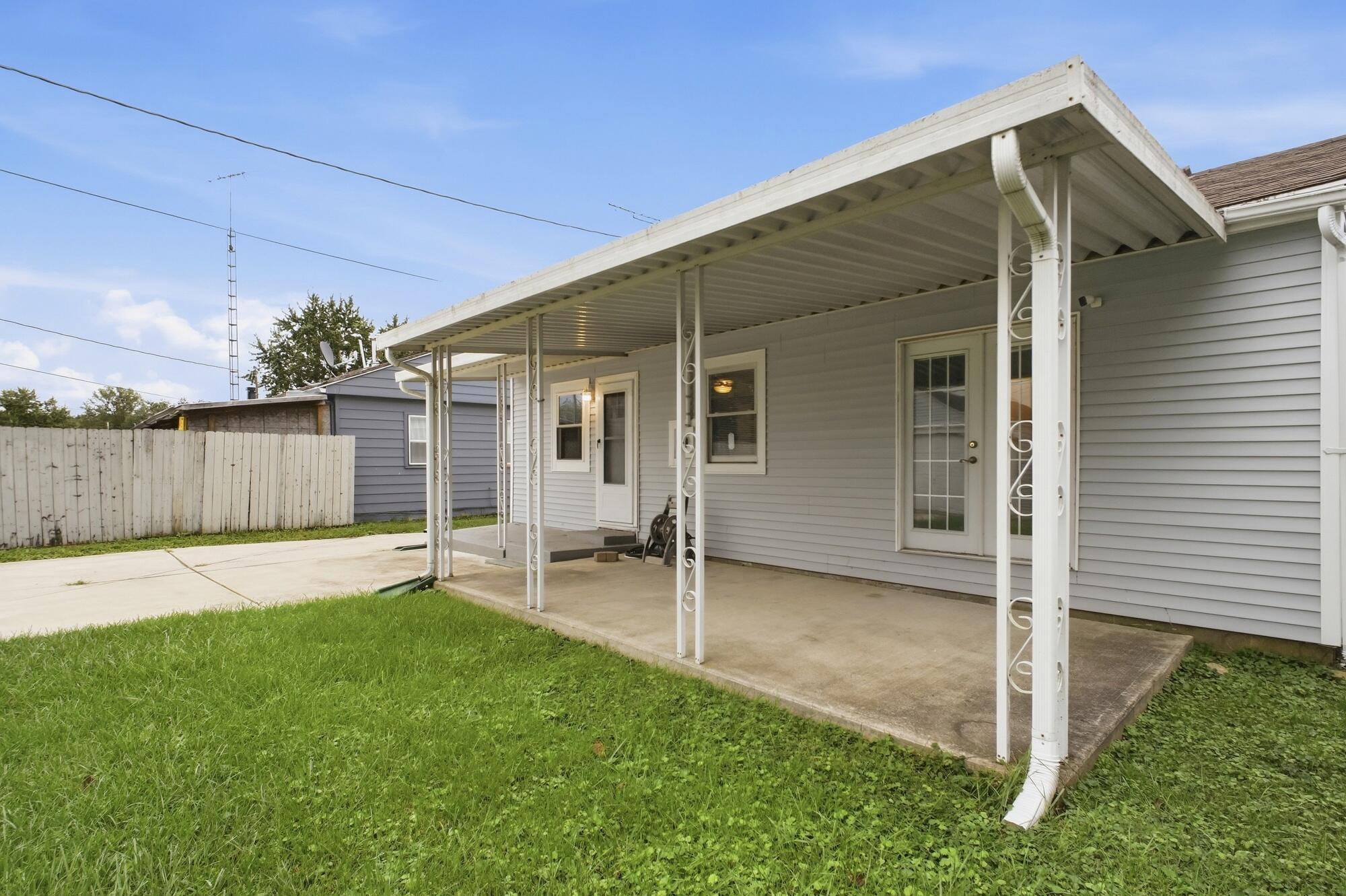 2666 Elmore, Springfield, Ohio 45505