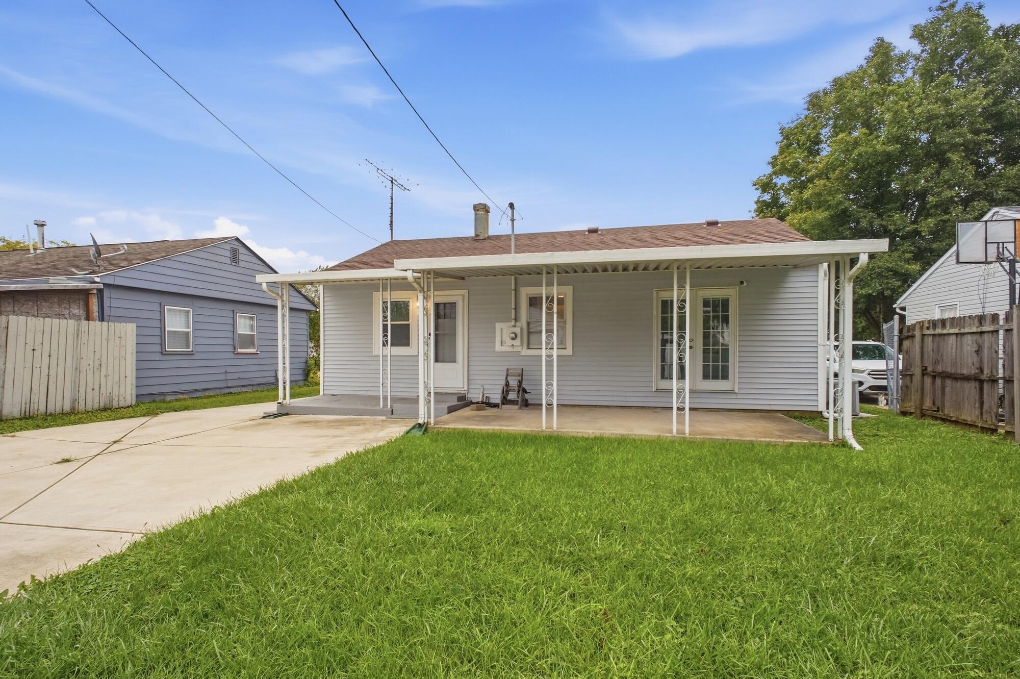 2666 Elmore, Springfield, Ohio 45505