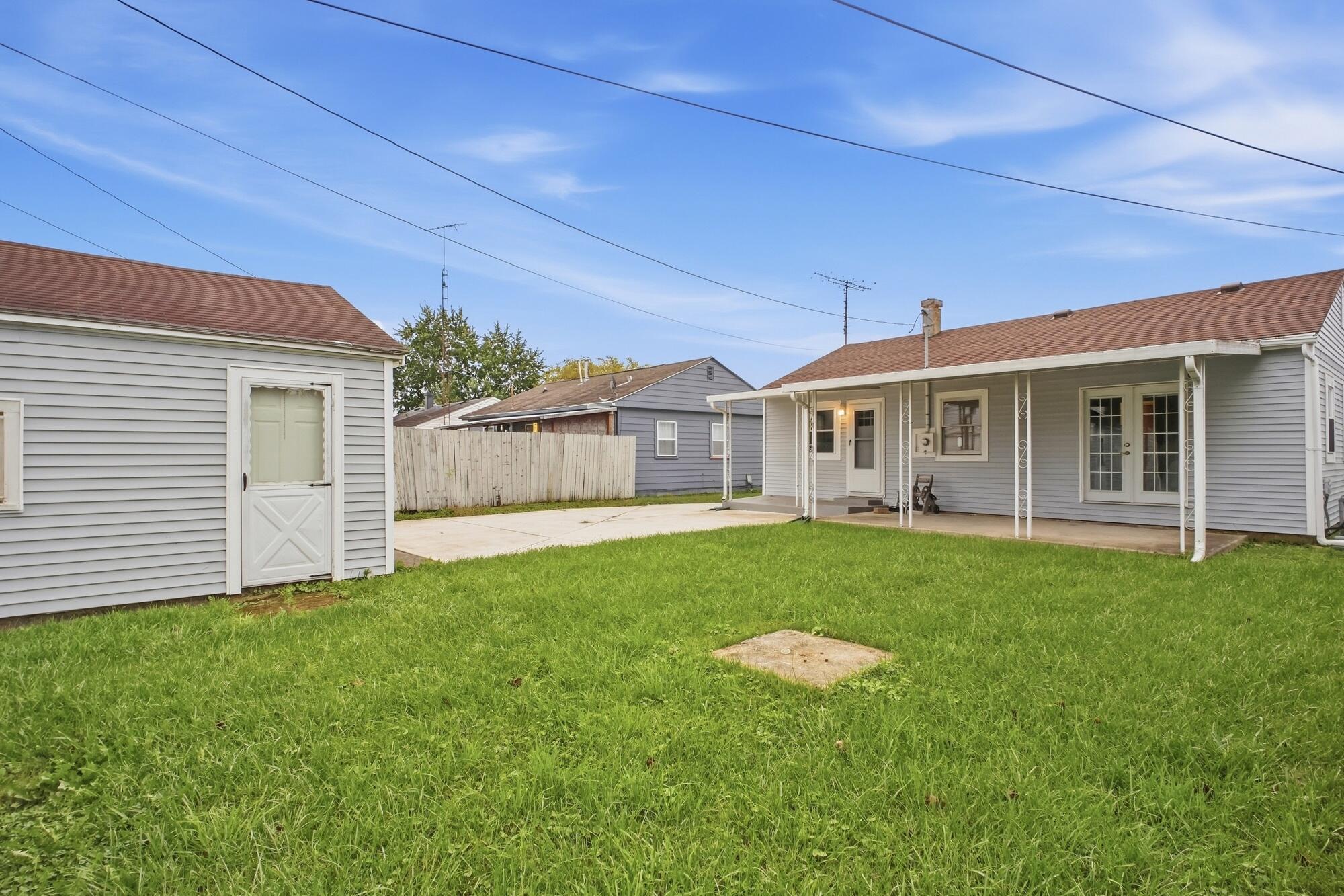 2666 Elmore, Springfield, Ohio 45505
