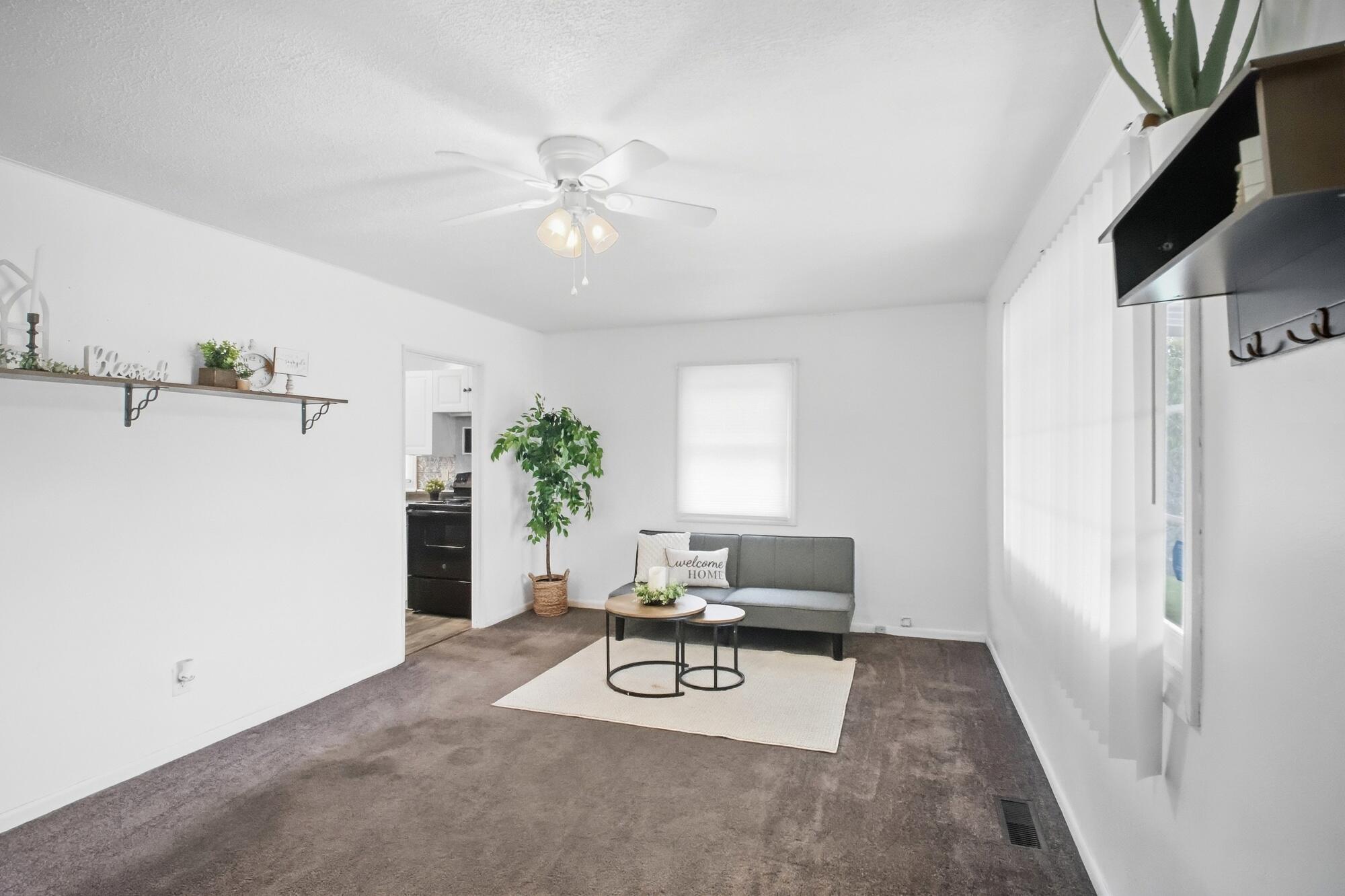 2666 Elmore, Springfield, Ohio 45505