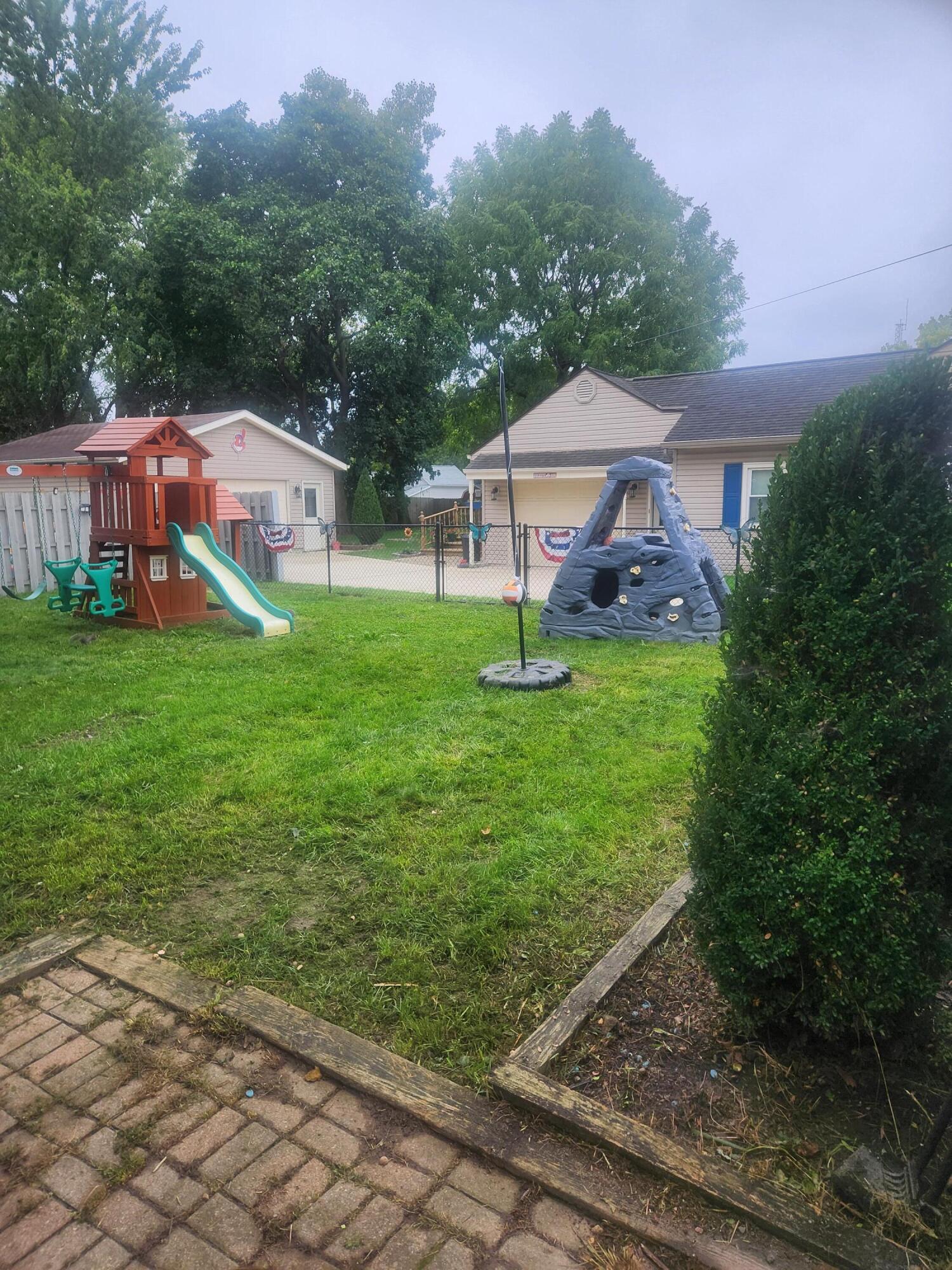 261 Spruce, Saint Marys, Ohio 45885