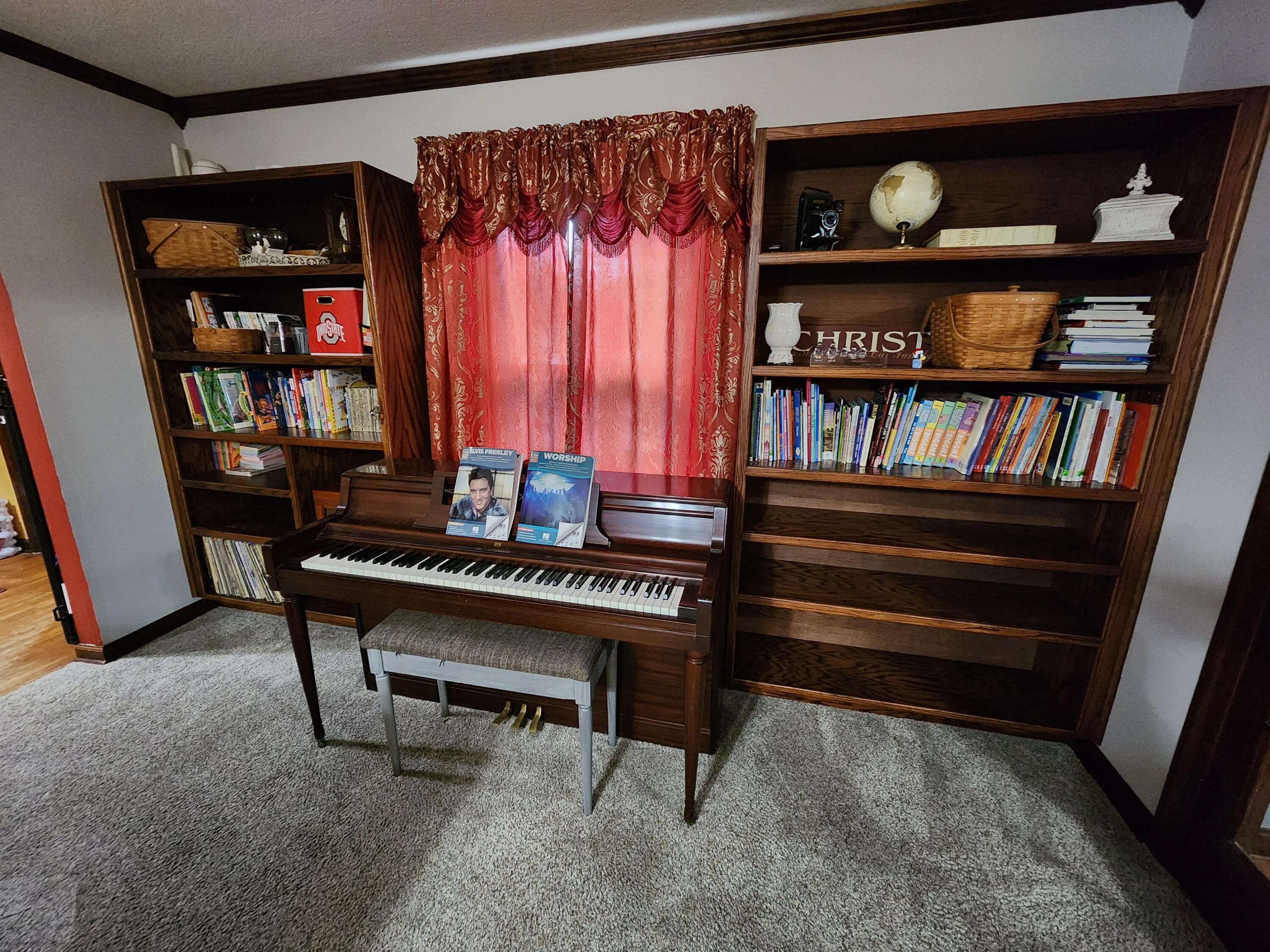 261 Spruce, Saint Marys, Ohio 45885