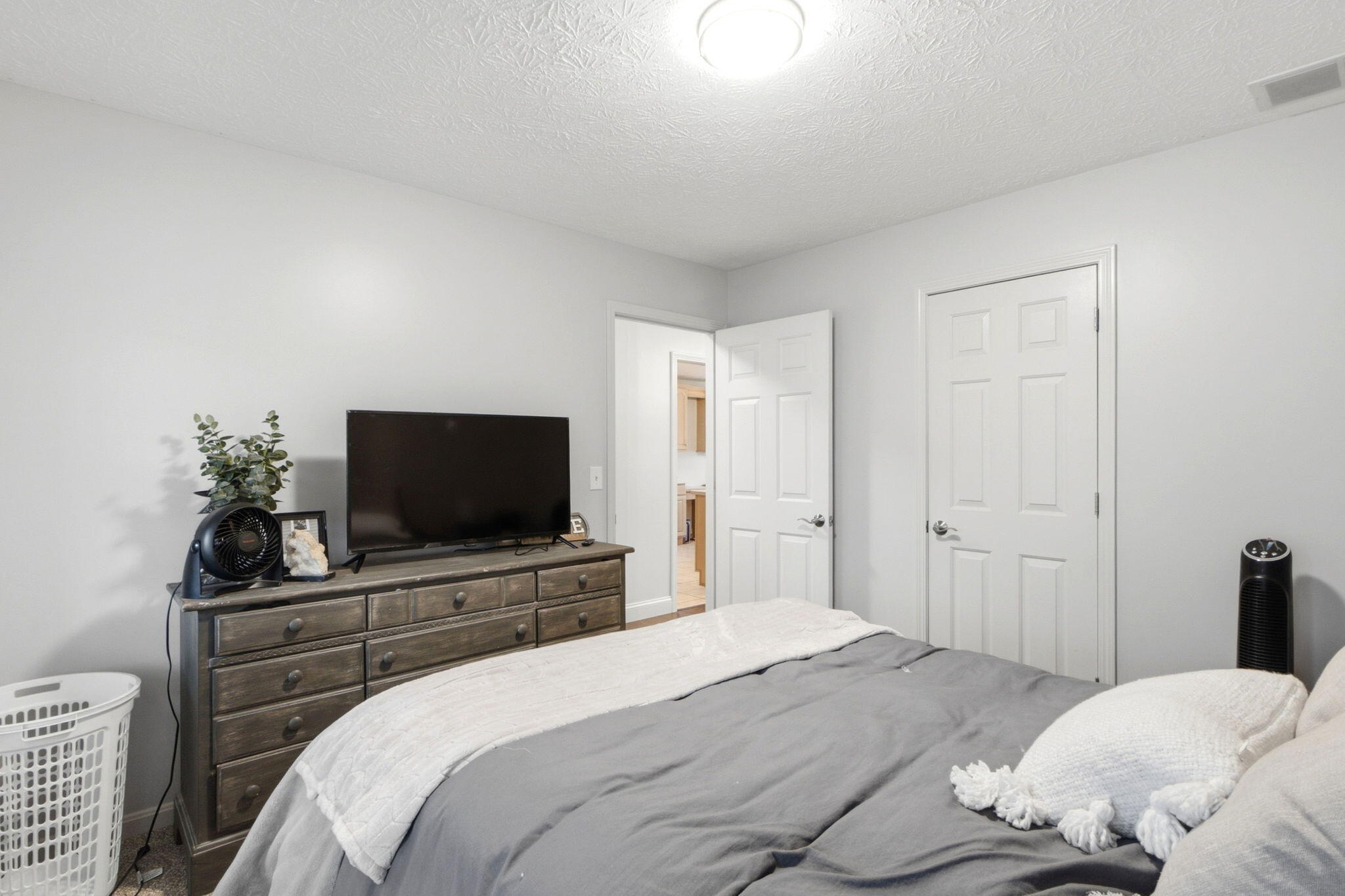 2504 Worthington, Troy, Ohio 45373