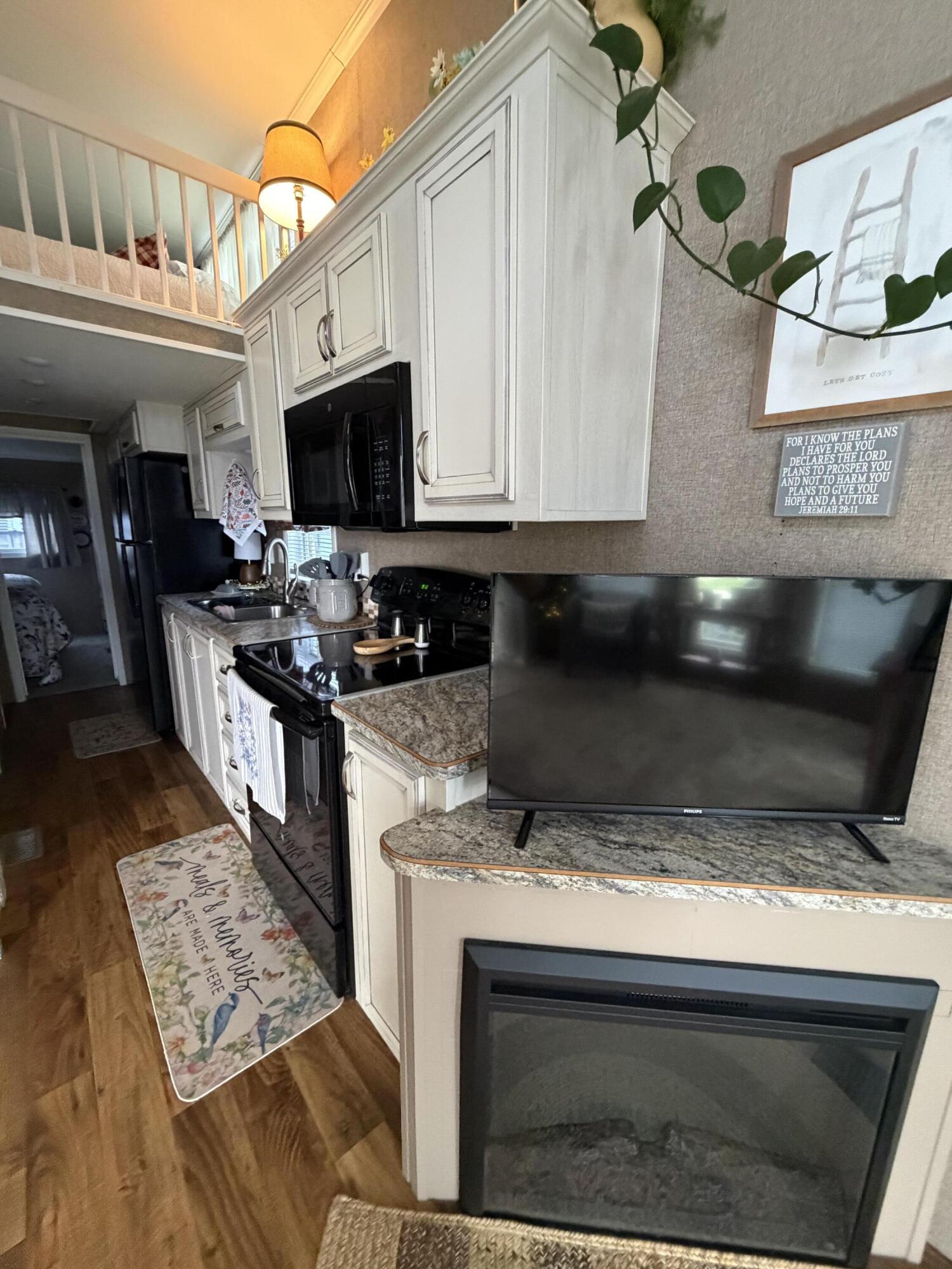 7225 State Route 368, Huntsville, Ohio 43324
