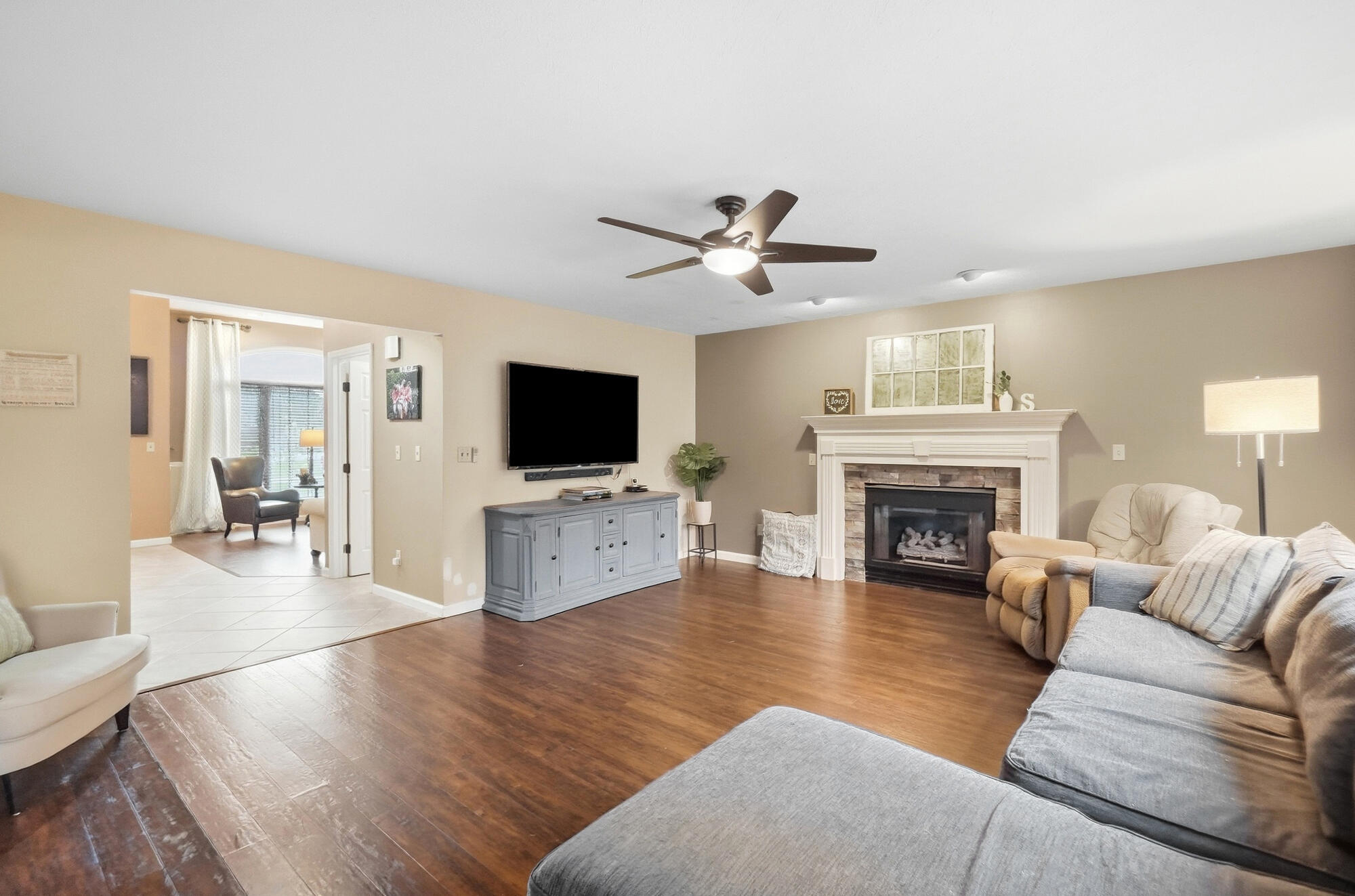 998 Brookwood, Troy, Ohio 45373