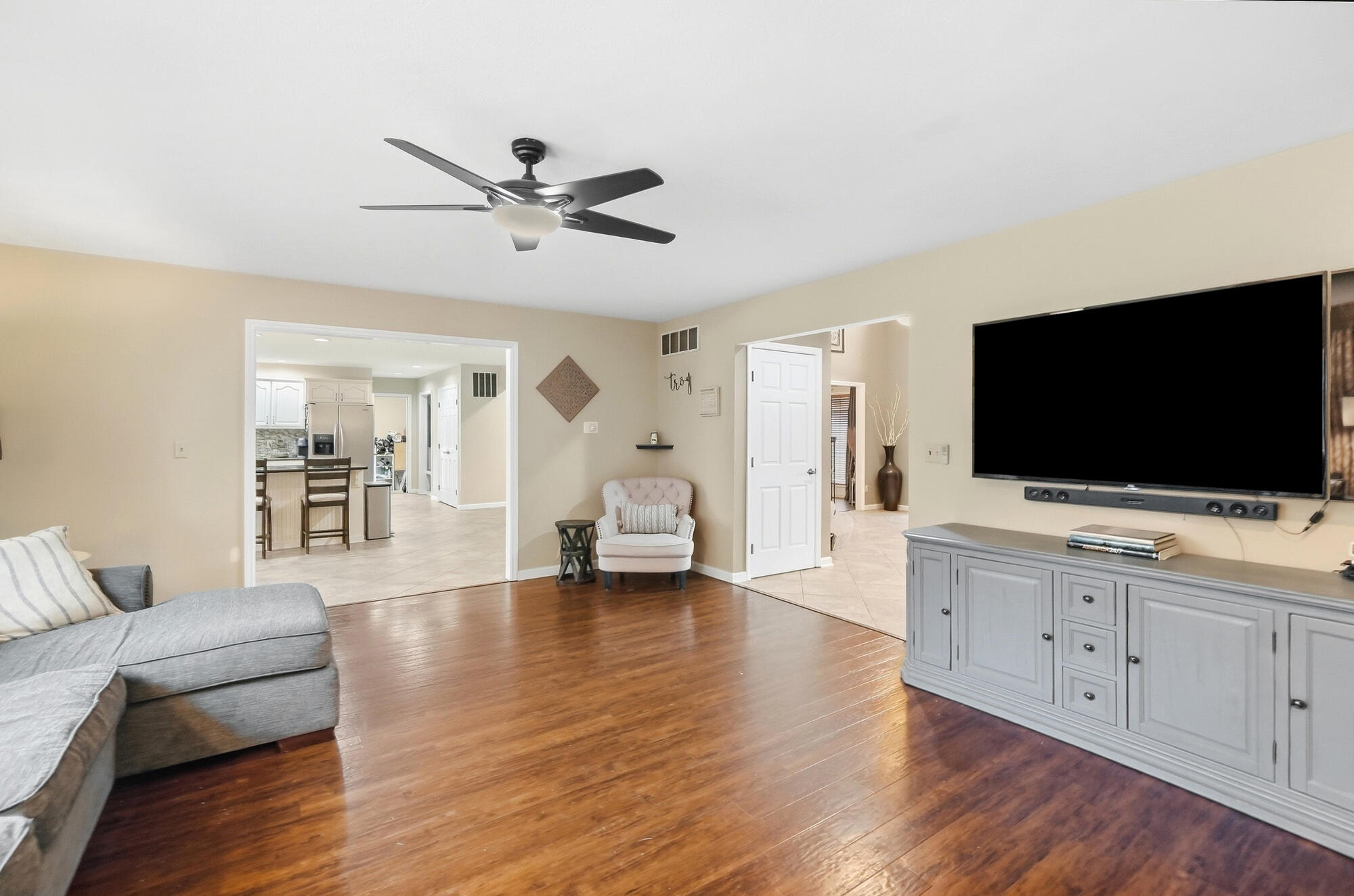 998 Brookwood, Troy, Ohio 45373