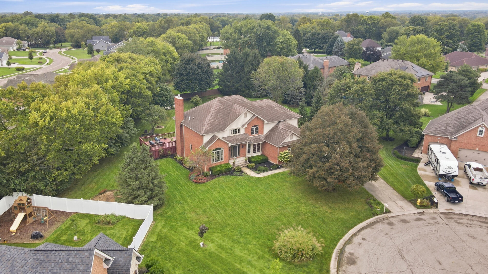 998 Brookwood, Troy, Ohio 45373
