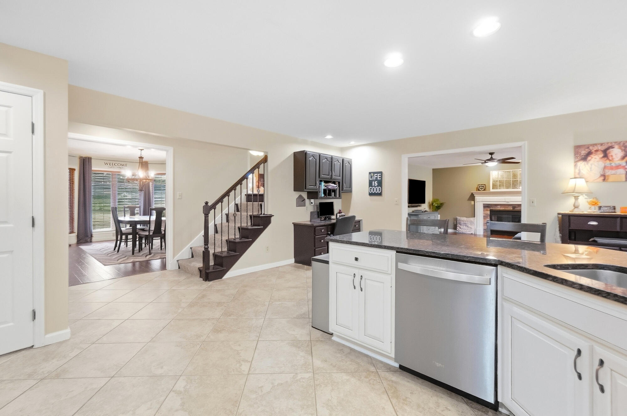 998 Brookwood, Troy, Ohio 45373