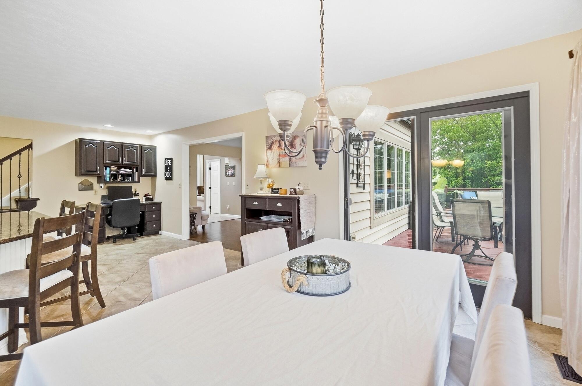998 Brookwood, Troy, Ohio 45373