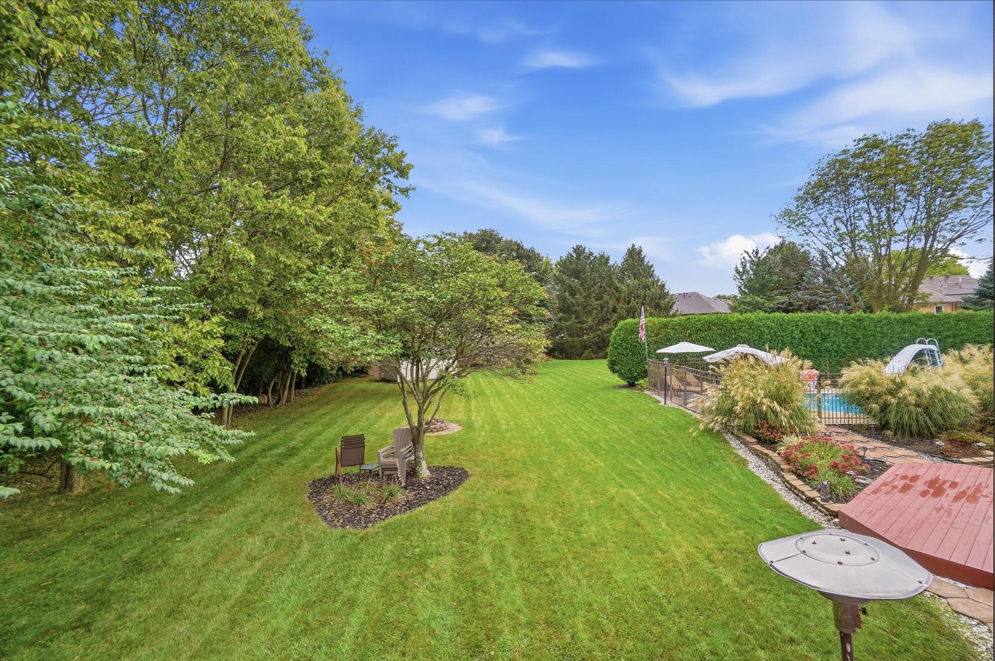 998 Brookwood, Troy, Ohio 45373