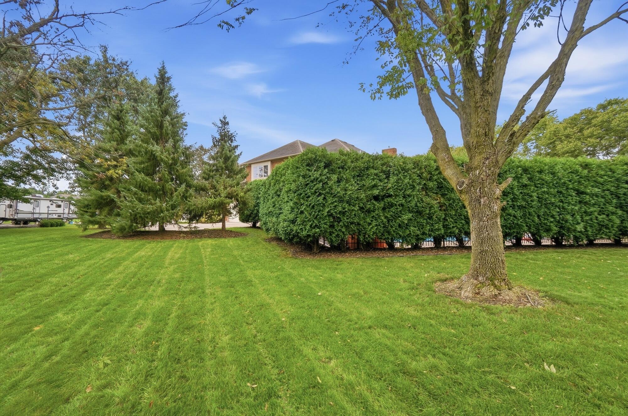 998 Brookwood, Troy, Ohio 45373