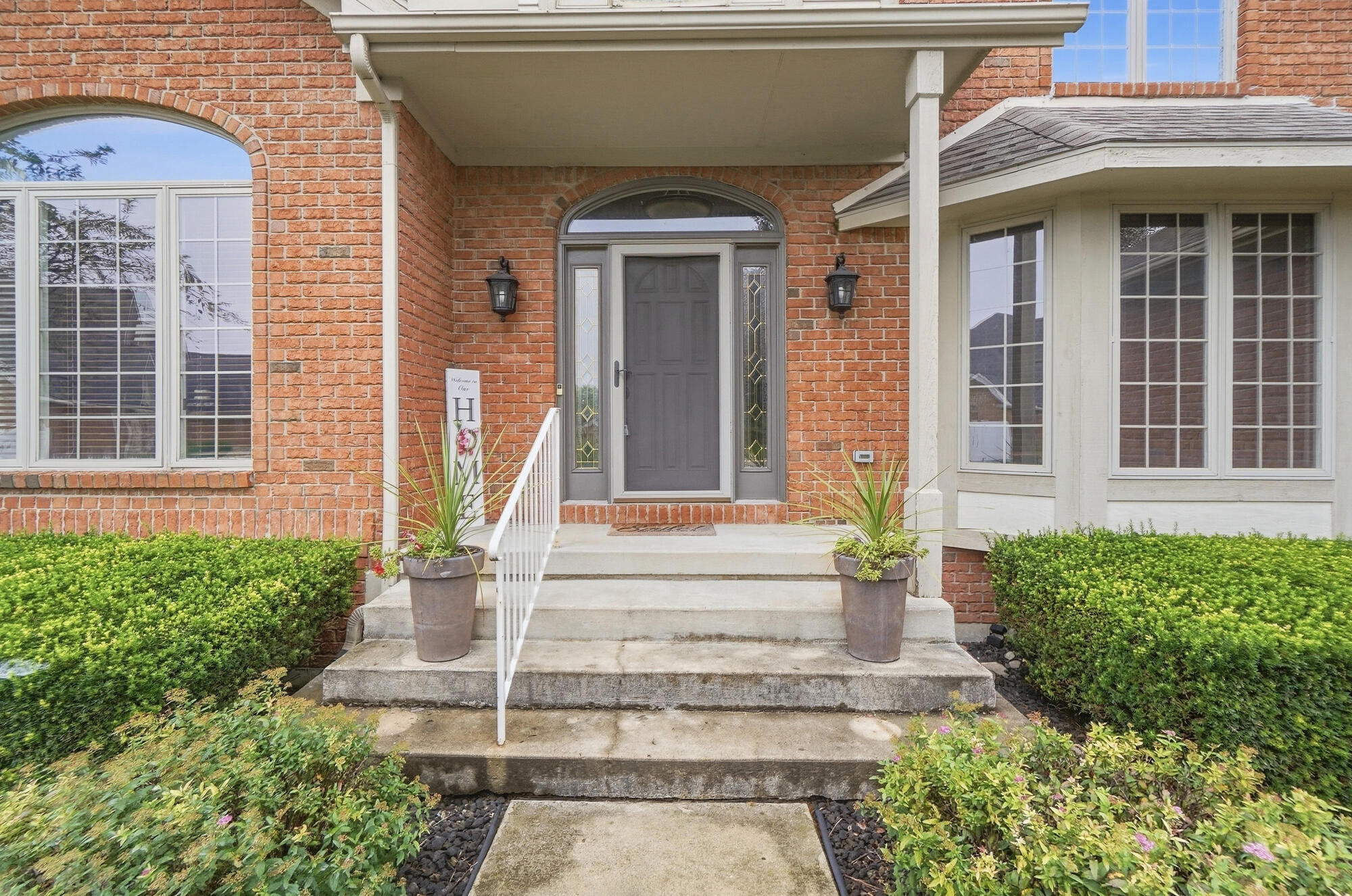 998 Brookwood, Troy, Ohio 45373