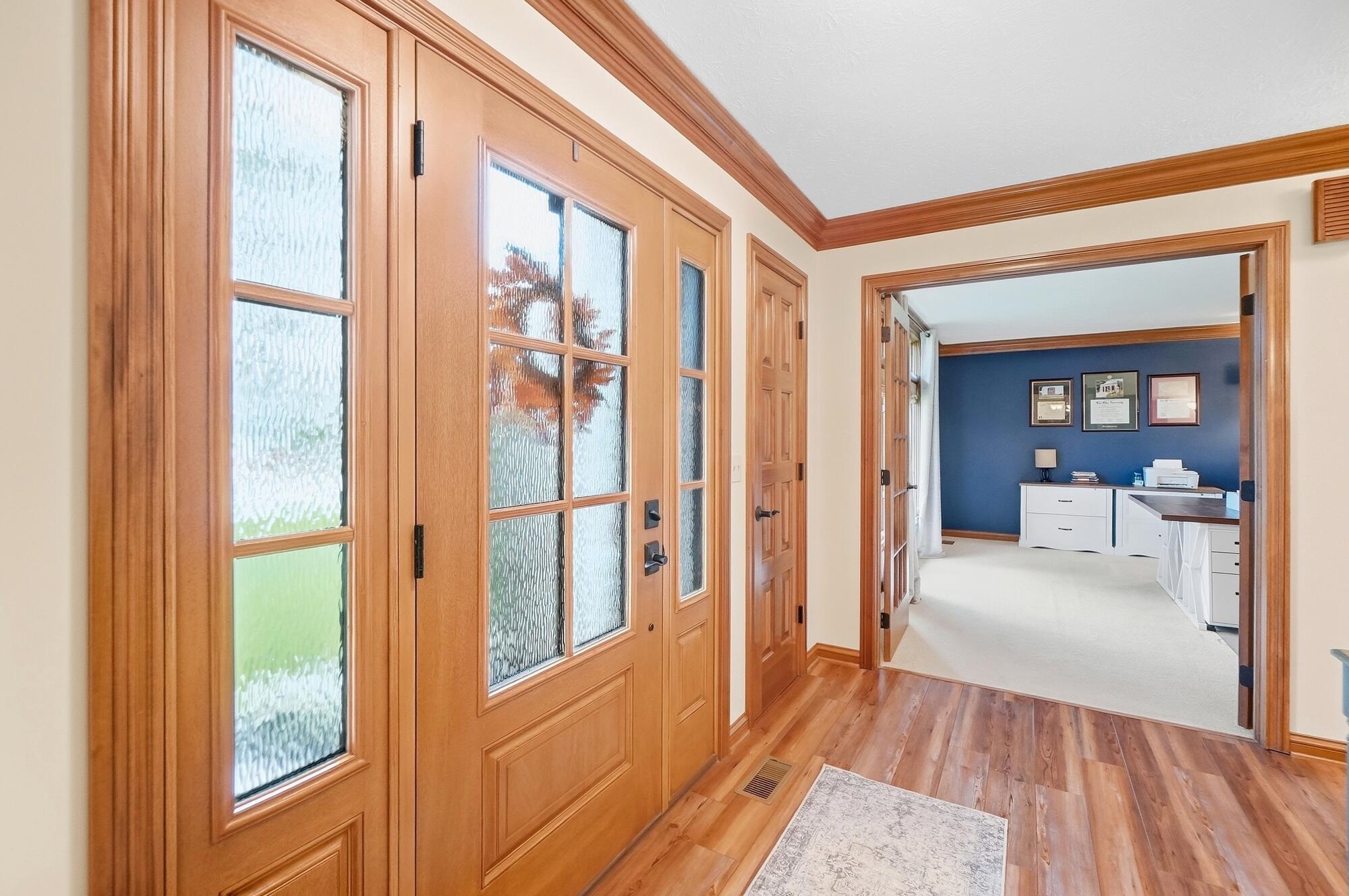 2091 Canterbury, Troy, Ohio 45373