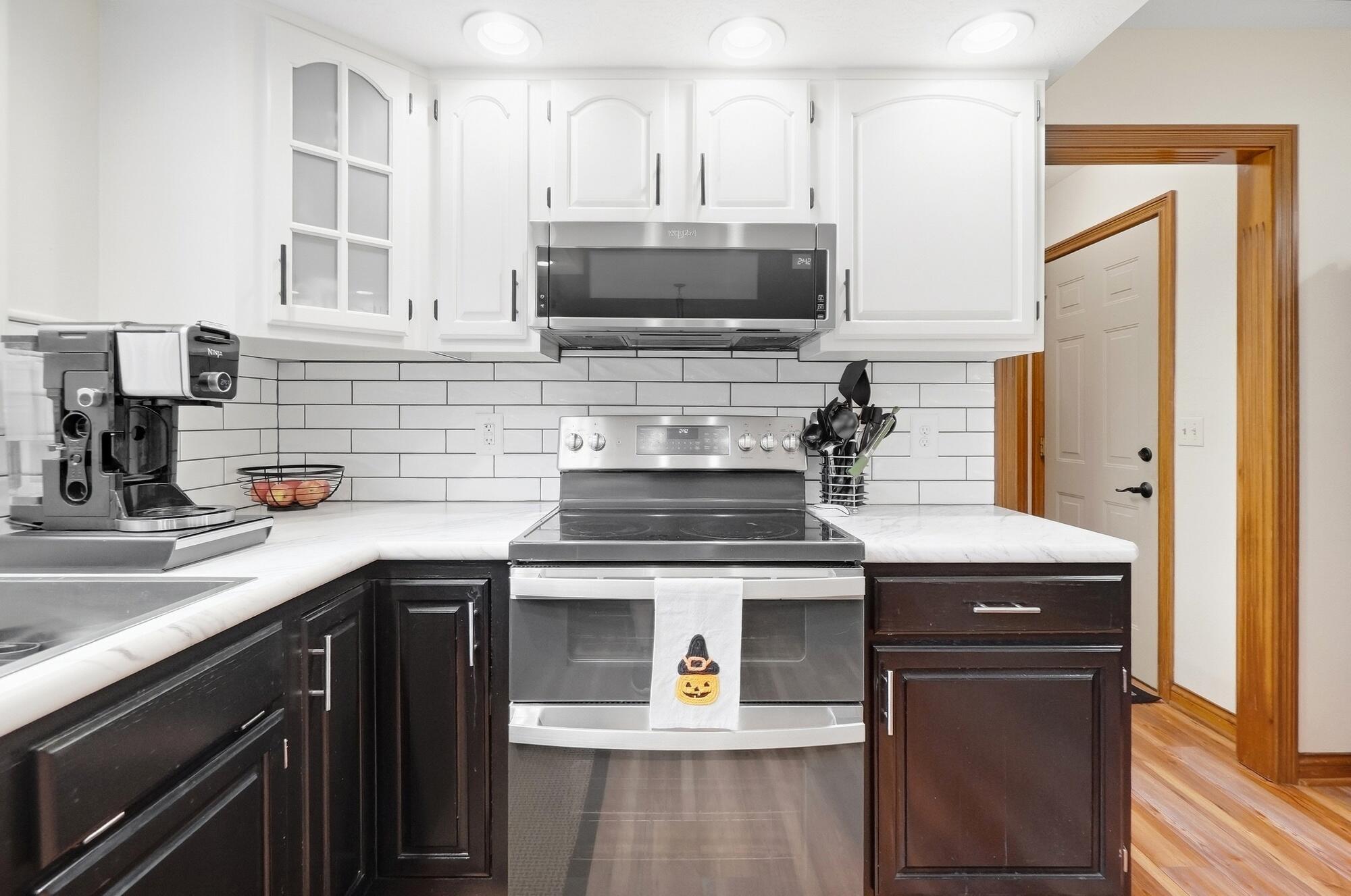 2091 Canterbury, Troy, Ohio 45373