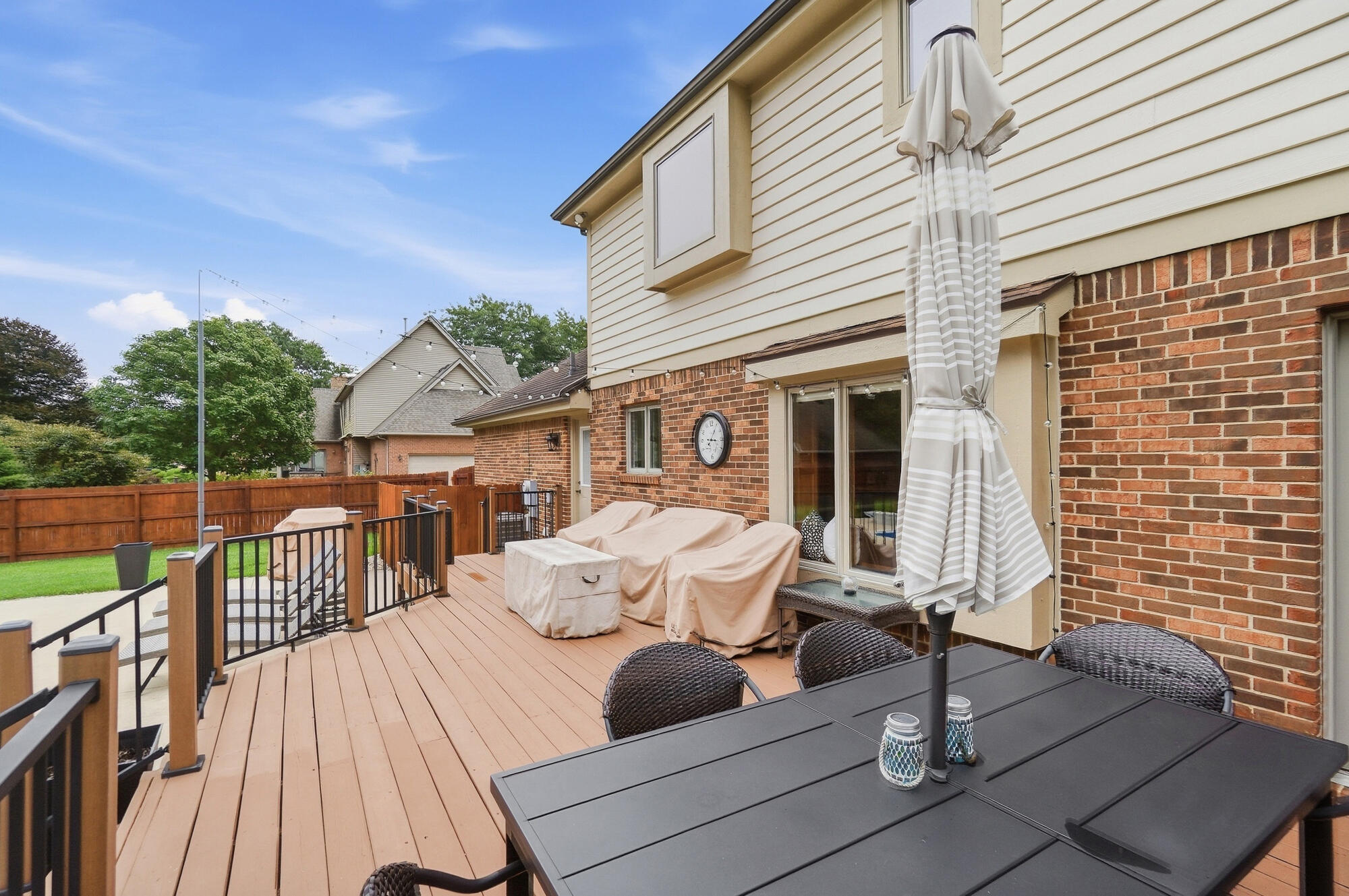 2091 Canterbury, Troy, Ohio 45373