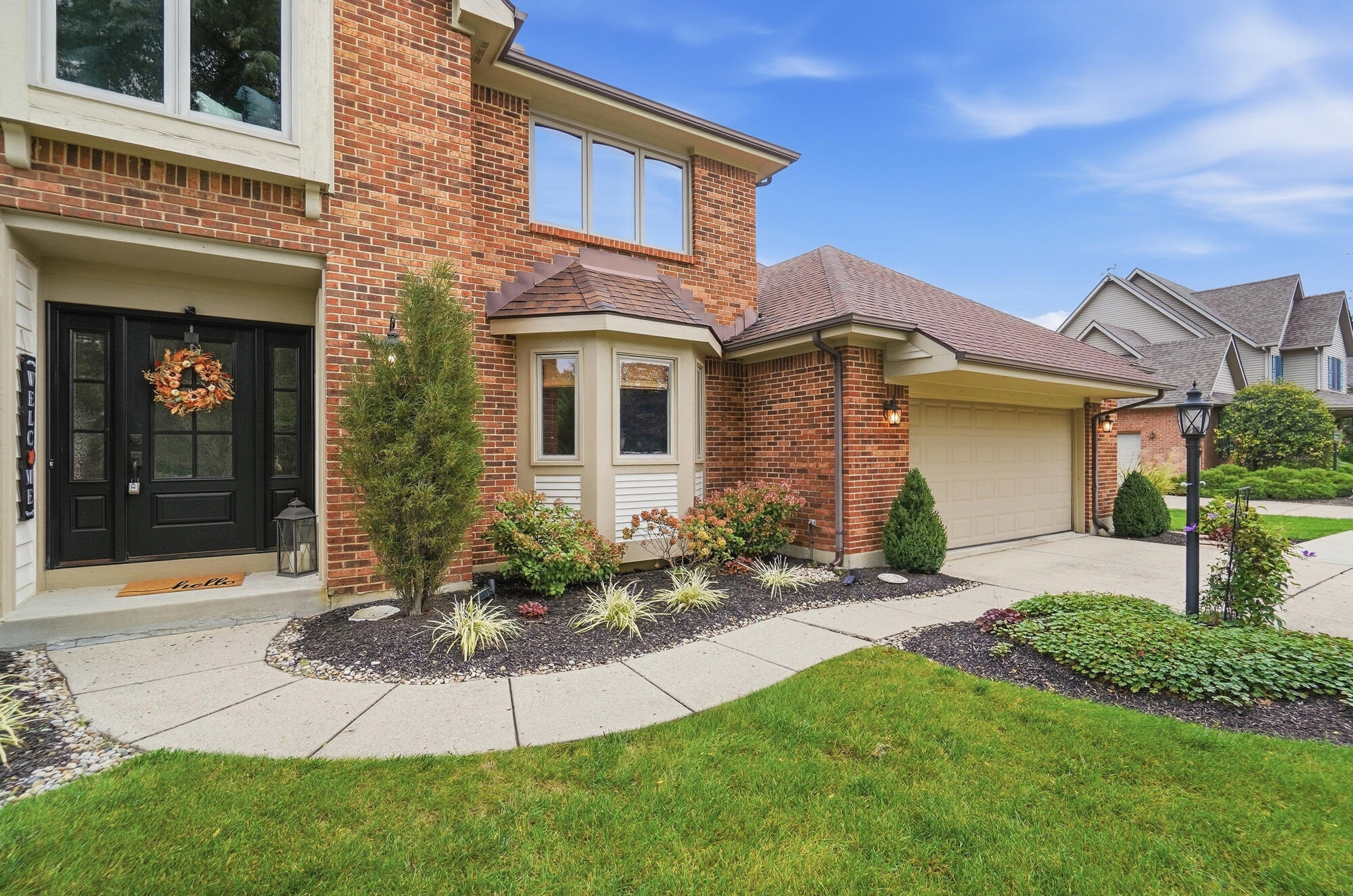 2091 Canterbury, Troy, Ohio 45373