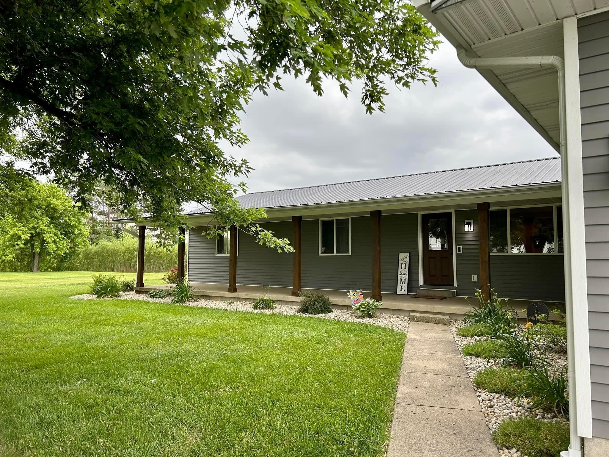 10805 Celina Mendon, Mendon, Ohio 45862