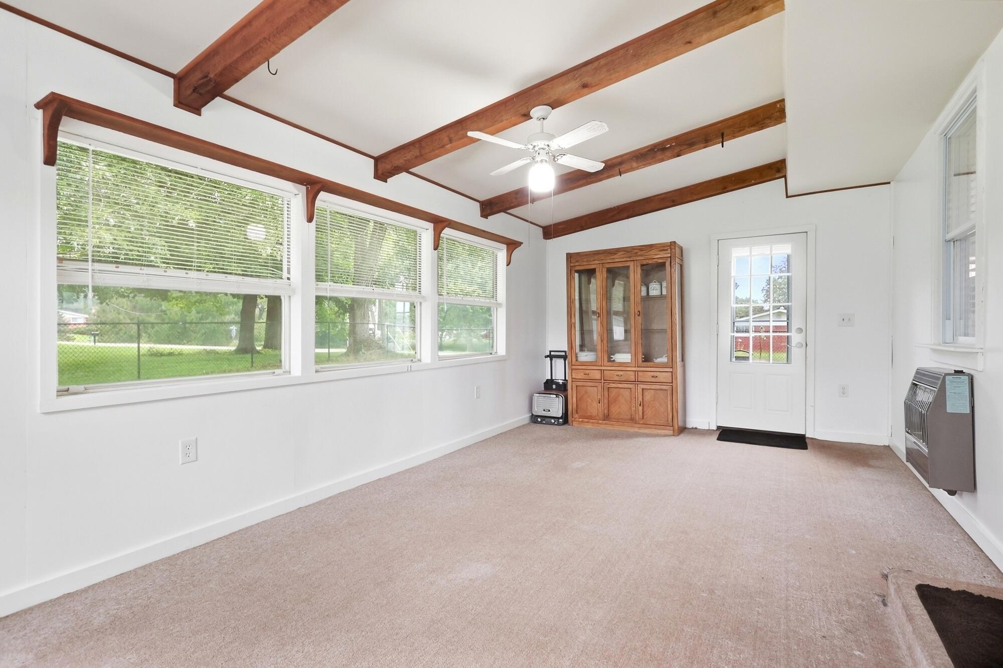 585 Vale, Springfield, Ohio 45504