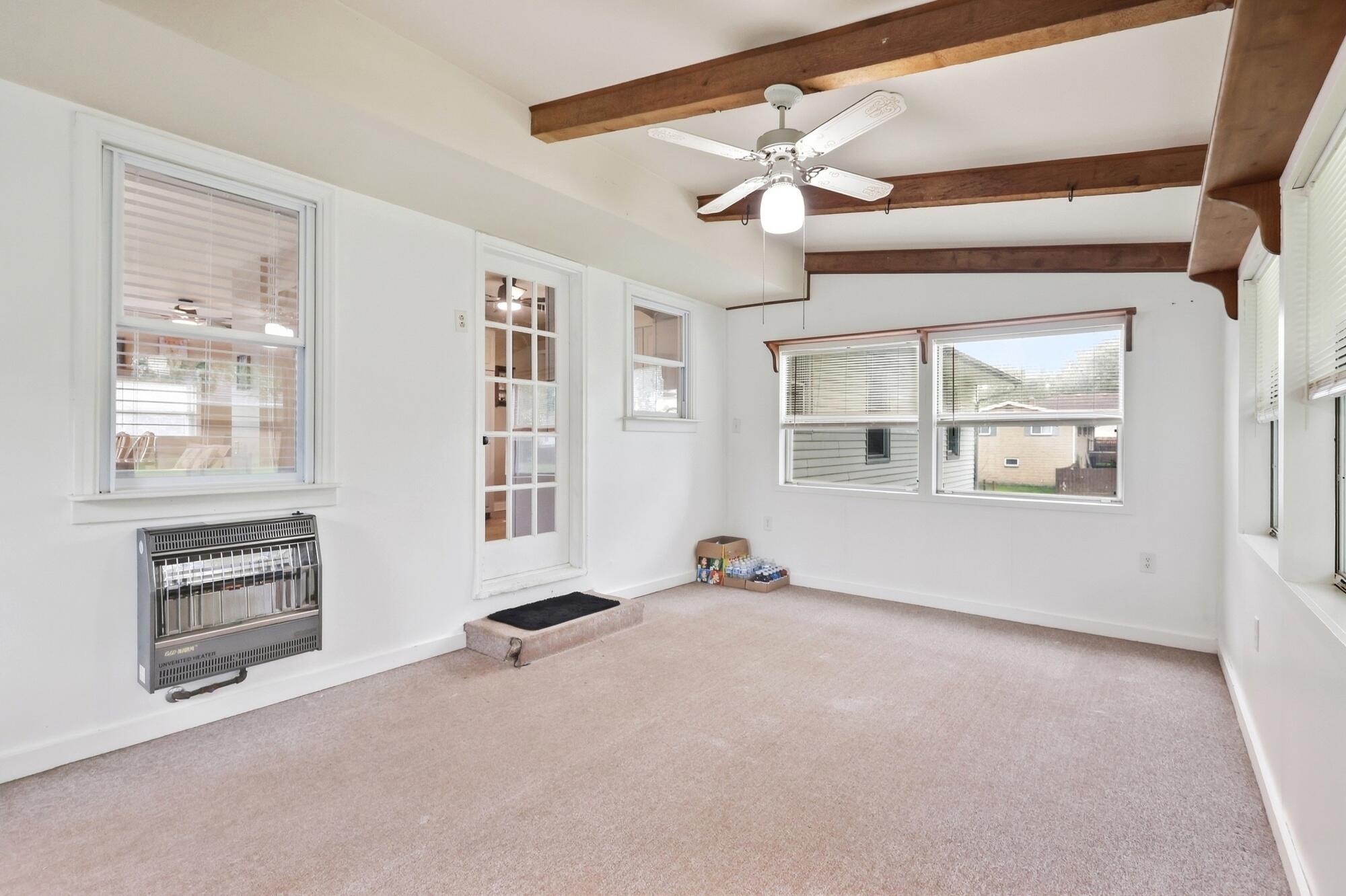 585 Vale, Springfield, Ohio 45504