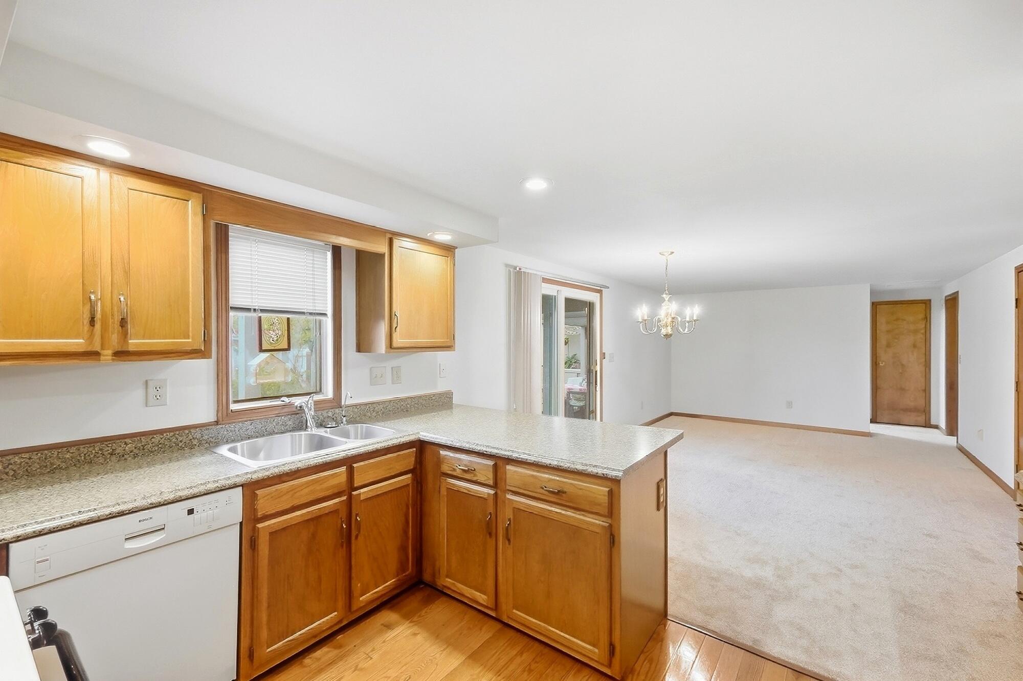 2881 Deer Run, Springfield, Ohio 45504