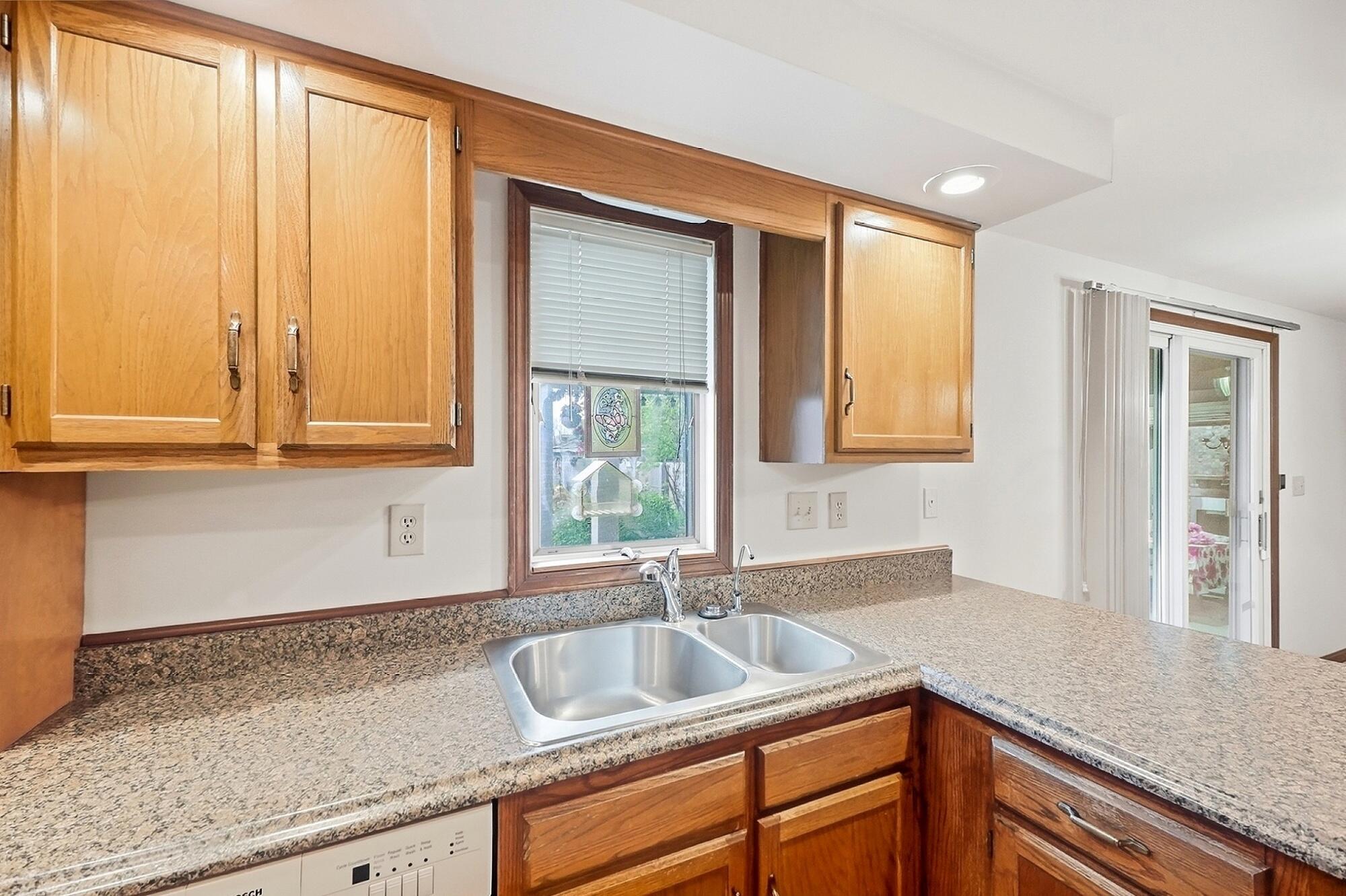 2881 Deer Run, Springfield, Ohio 45504