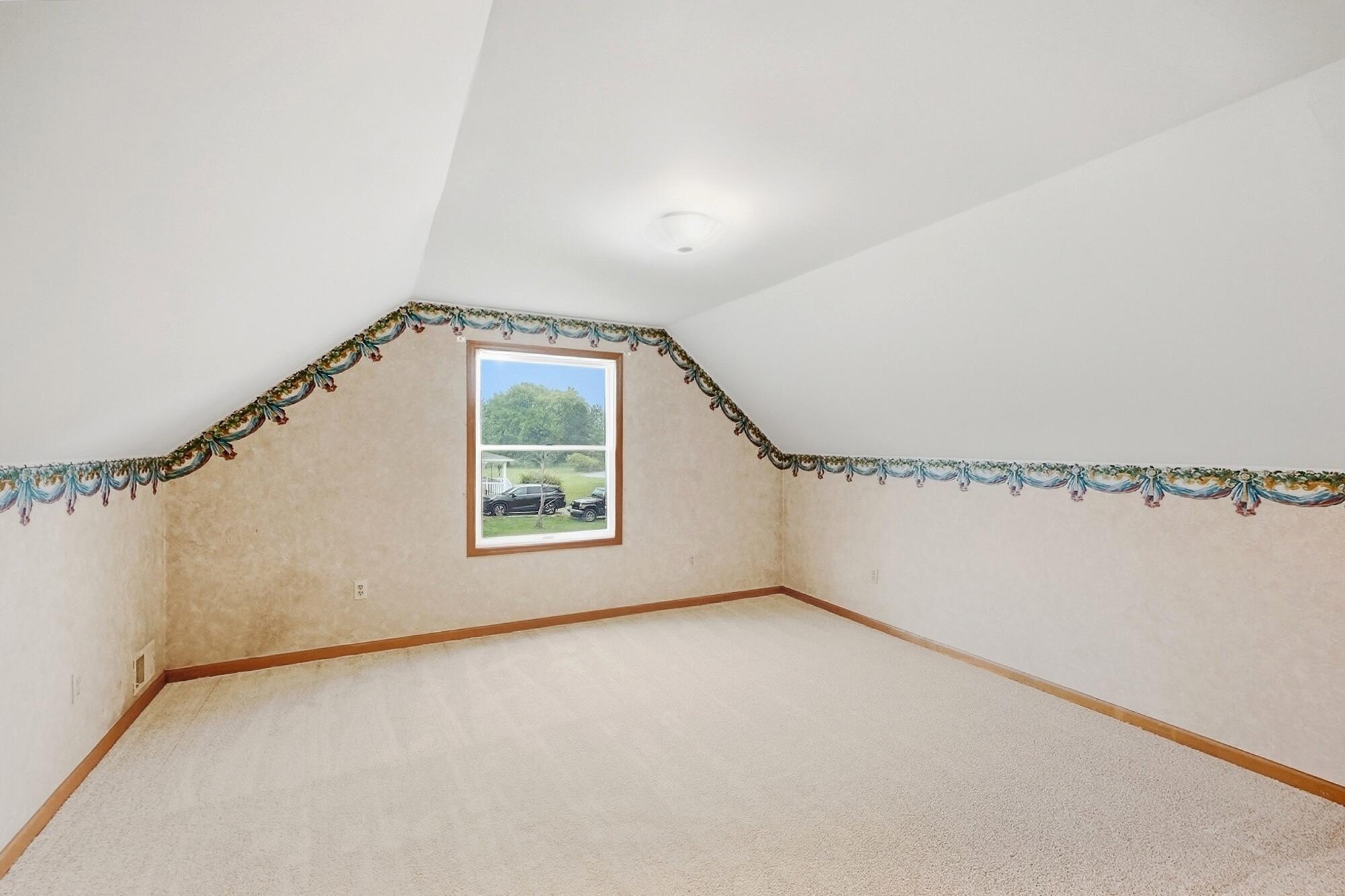 2881 Deer Run, Springfield, Ohio 45504