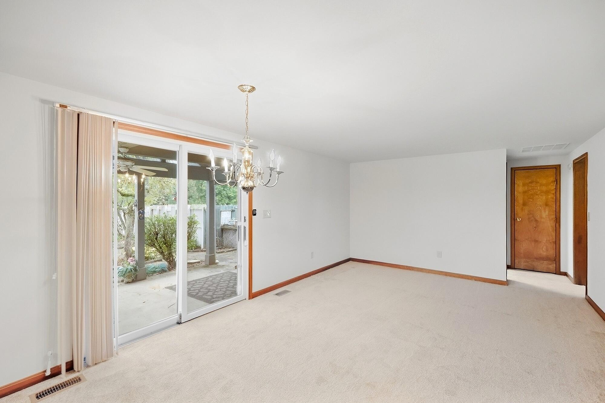 2881 Deer Run, Springfield, Ohio 45504