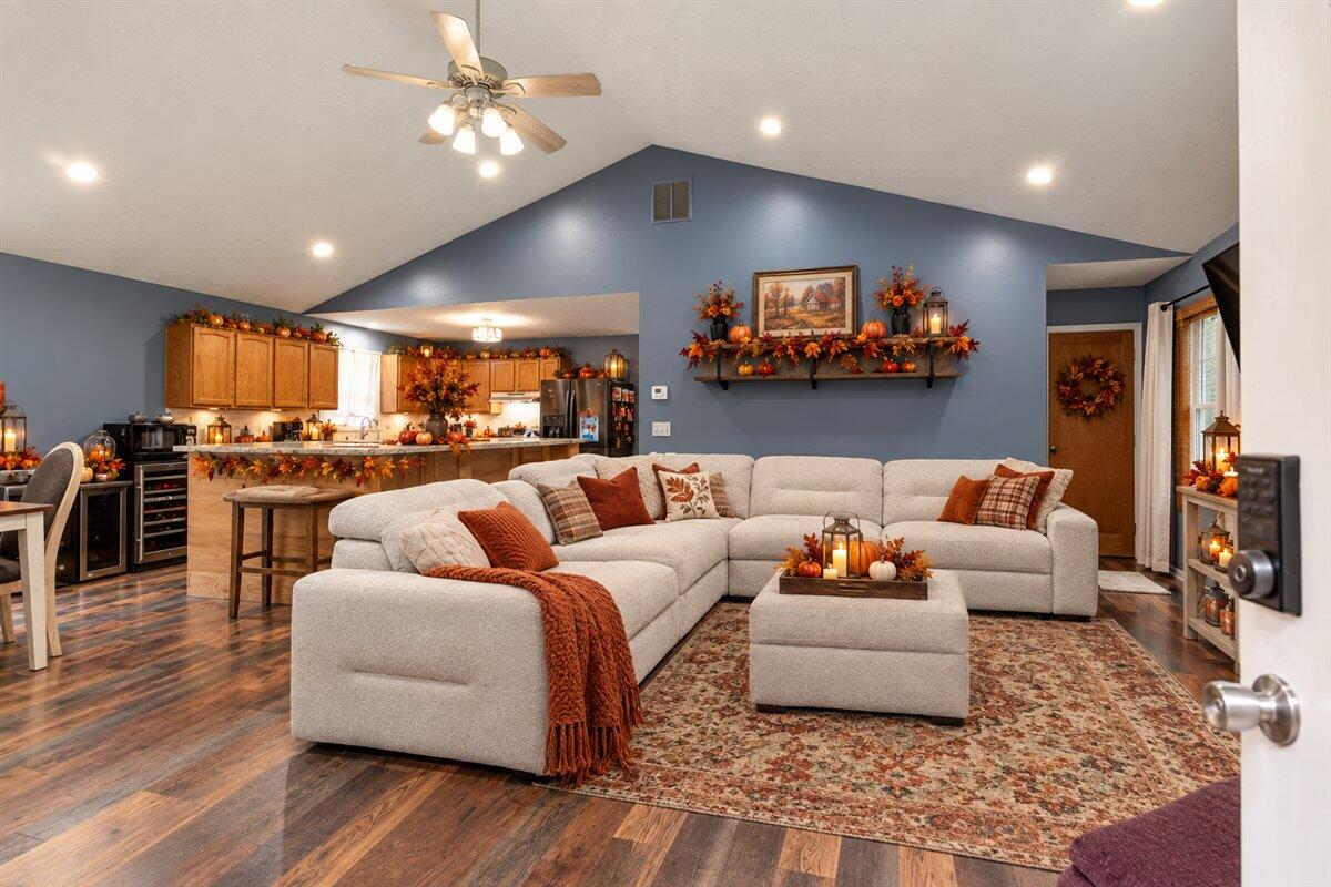 7340 Zimmerman, Saint Paris, Ohio 43072