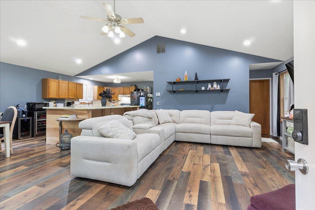 7340 Zimmerman, Saint Paris, Ohio 43072