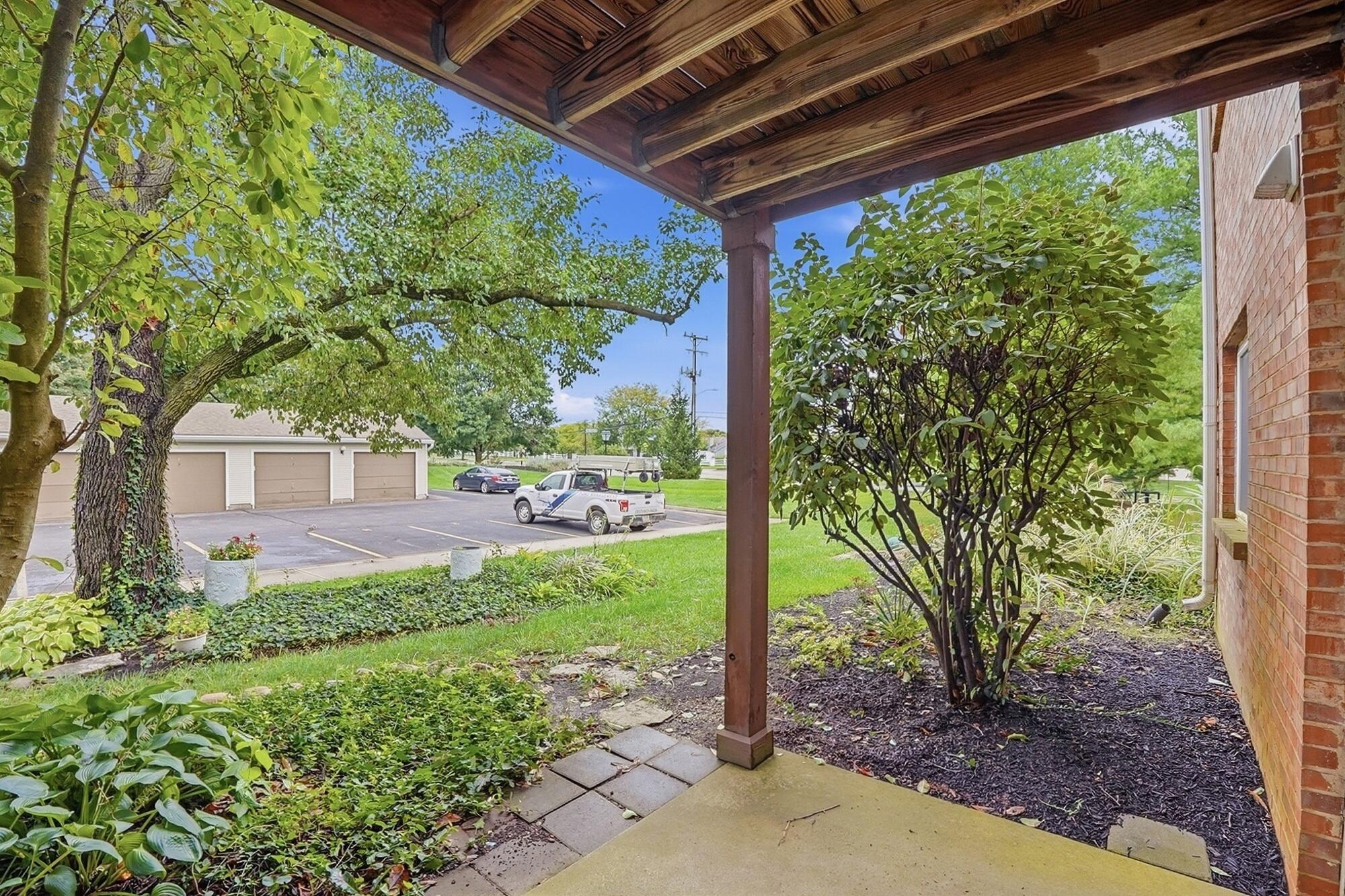 1520 Lake Pointe, Dayton, Ohio 45459