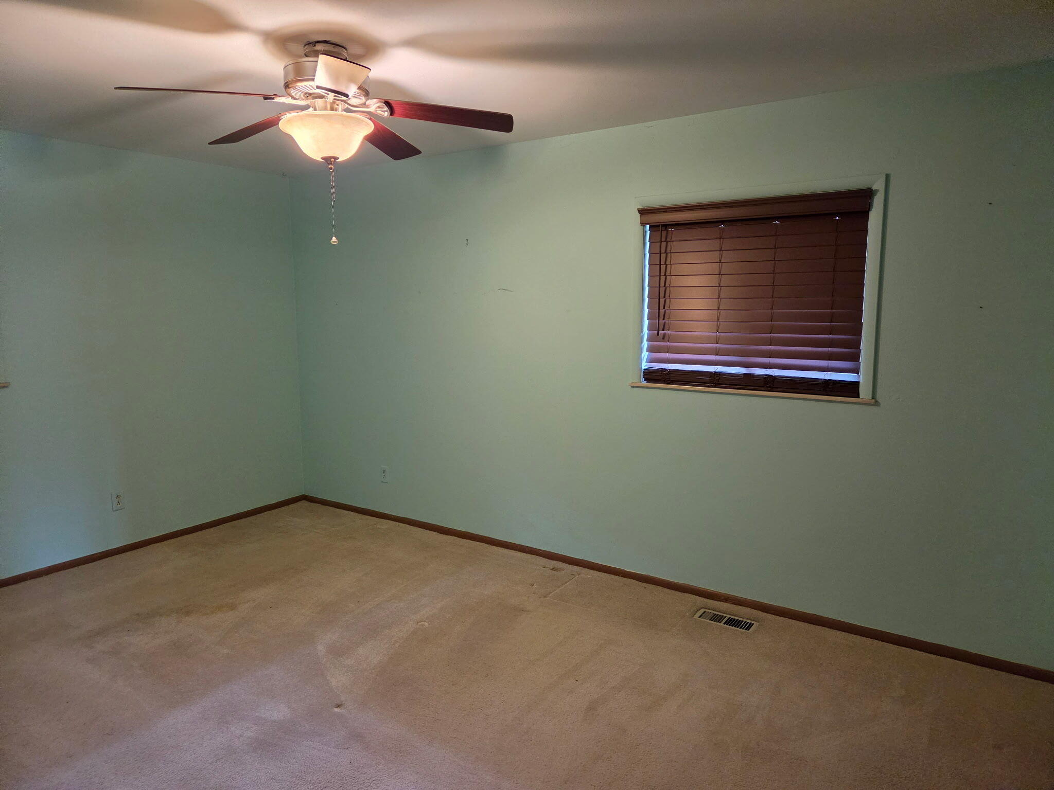1611 Henley, Troy, Ohio 45373