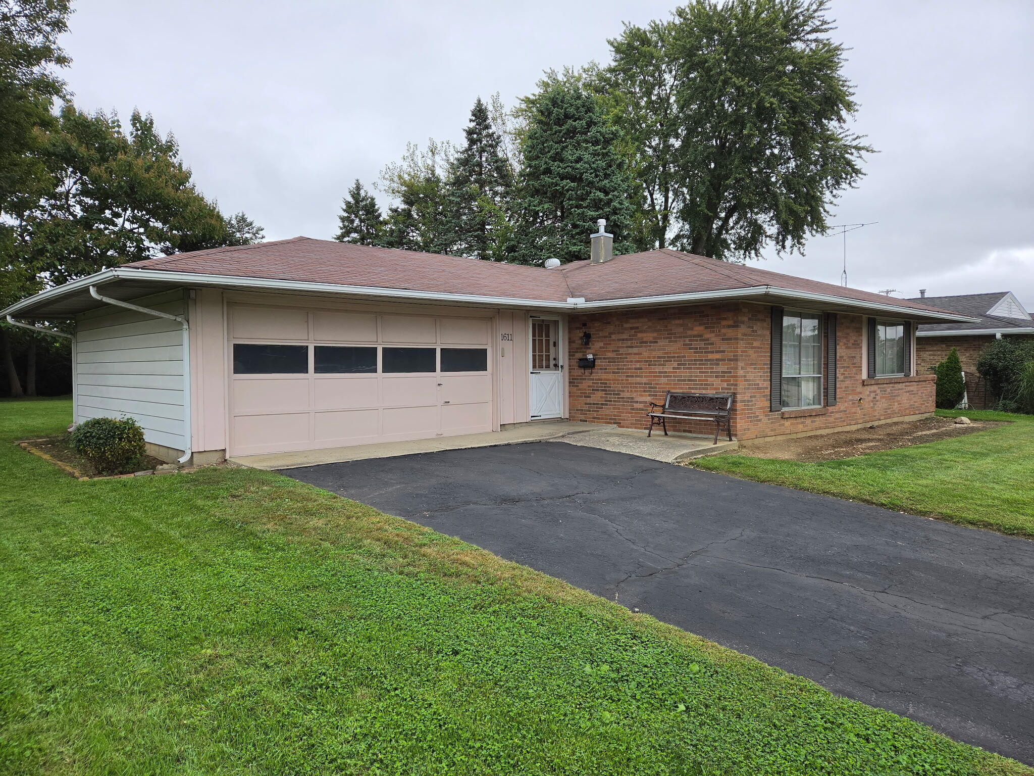 1611 Henley, Troy, Ohio 45373