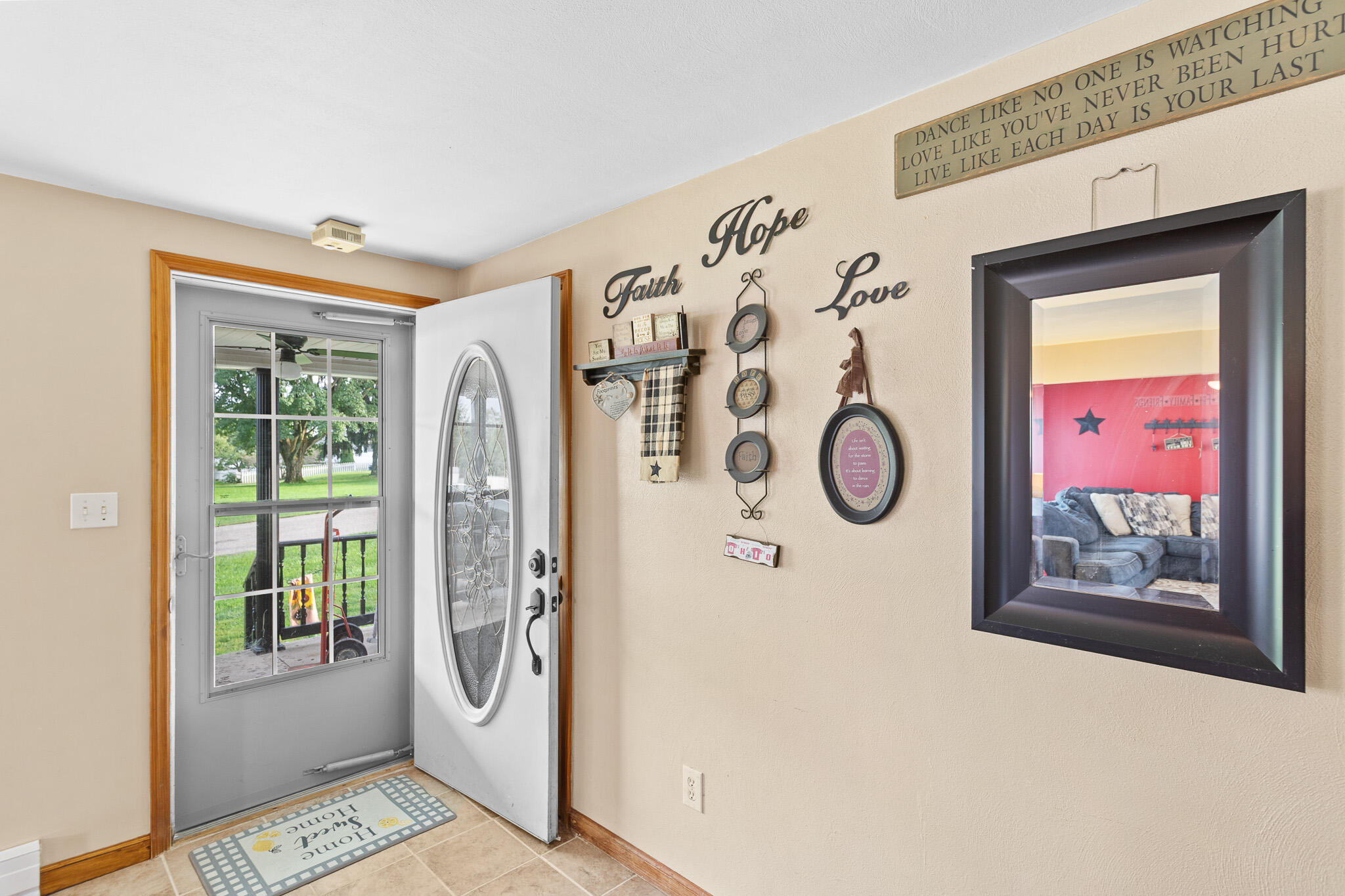 172 High, Mechanicsburg, Ohio 43044