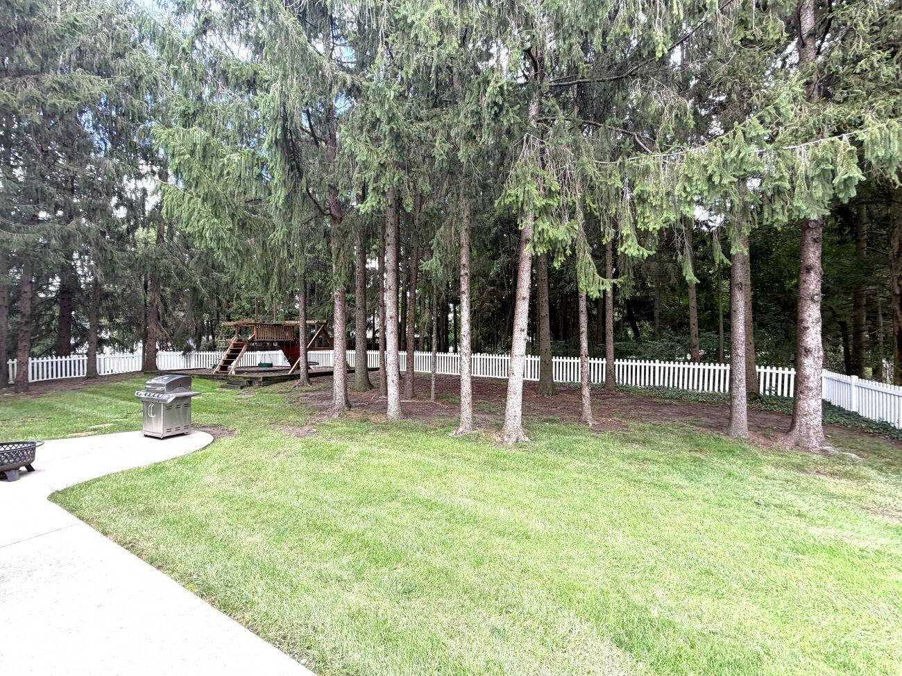 220 Bent Pines, Bellefontaine, Ohio 43311